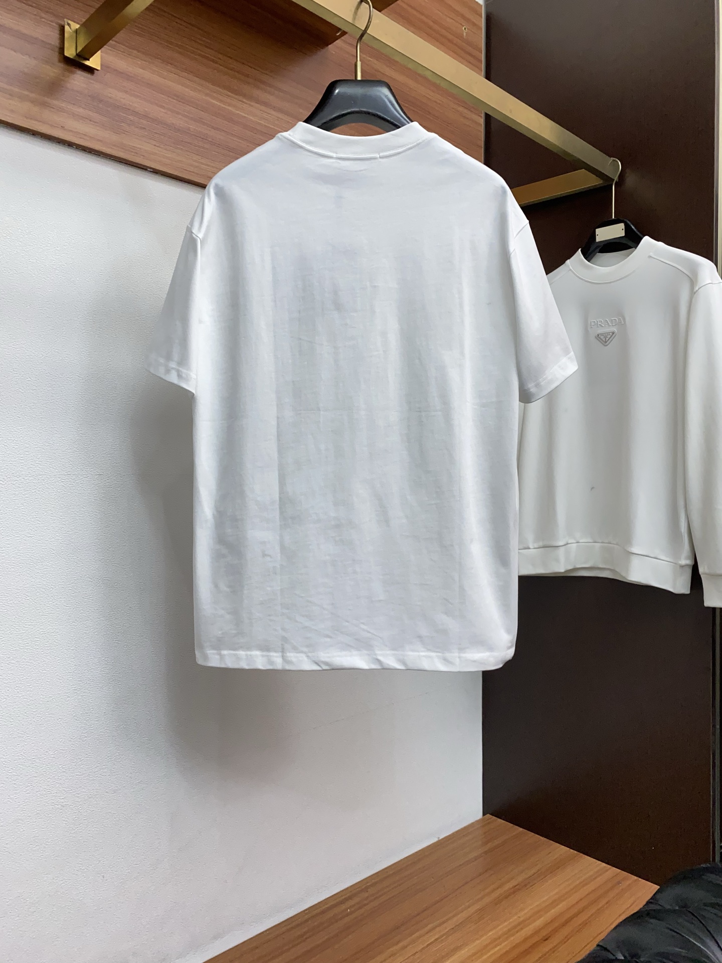 。🩵 巴宝莉 26SS春夏新款 纯棉质圆领短袖 男士基础款纯白专柜短袖T恤衫！贸易公司渠道稀出，同步官网