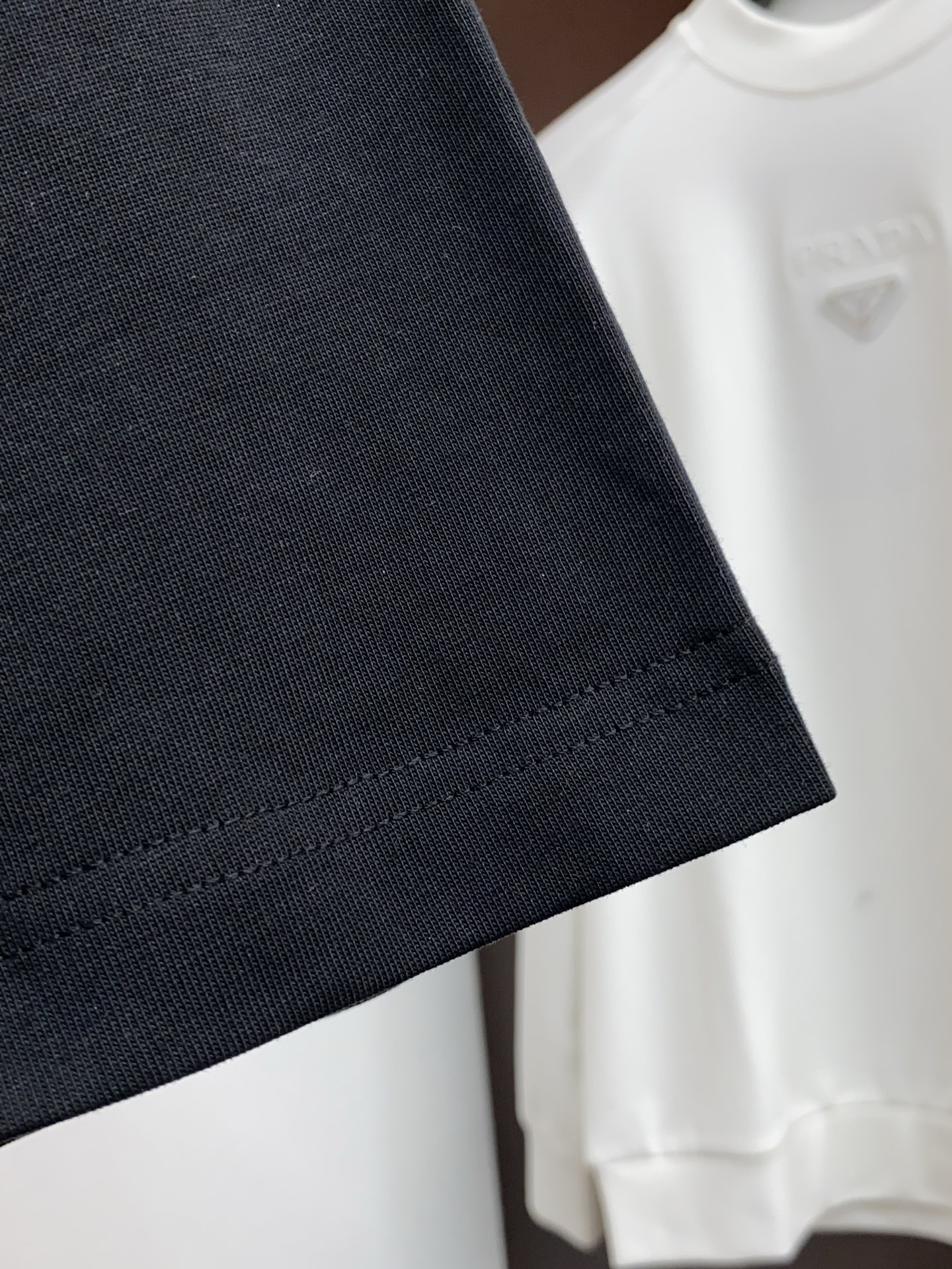 。🩵 巴宝莉 26SS春夏新款 纯棉质圆领短袖 男士基础款纯白专柜短袖T恤衫！贸易公司渠道稀出，同步官网