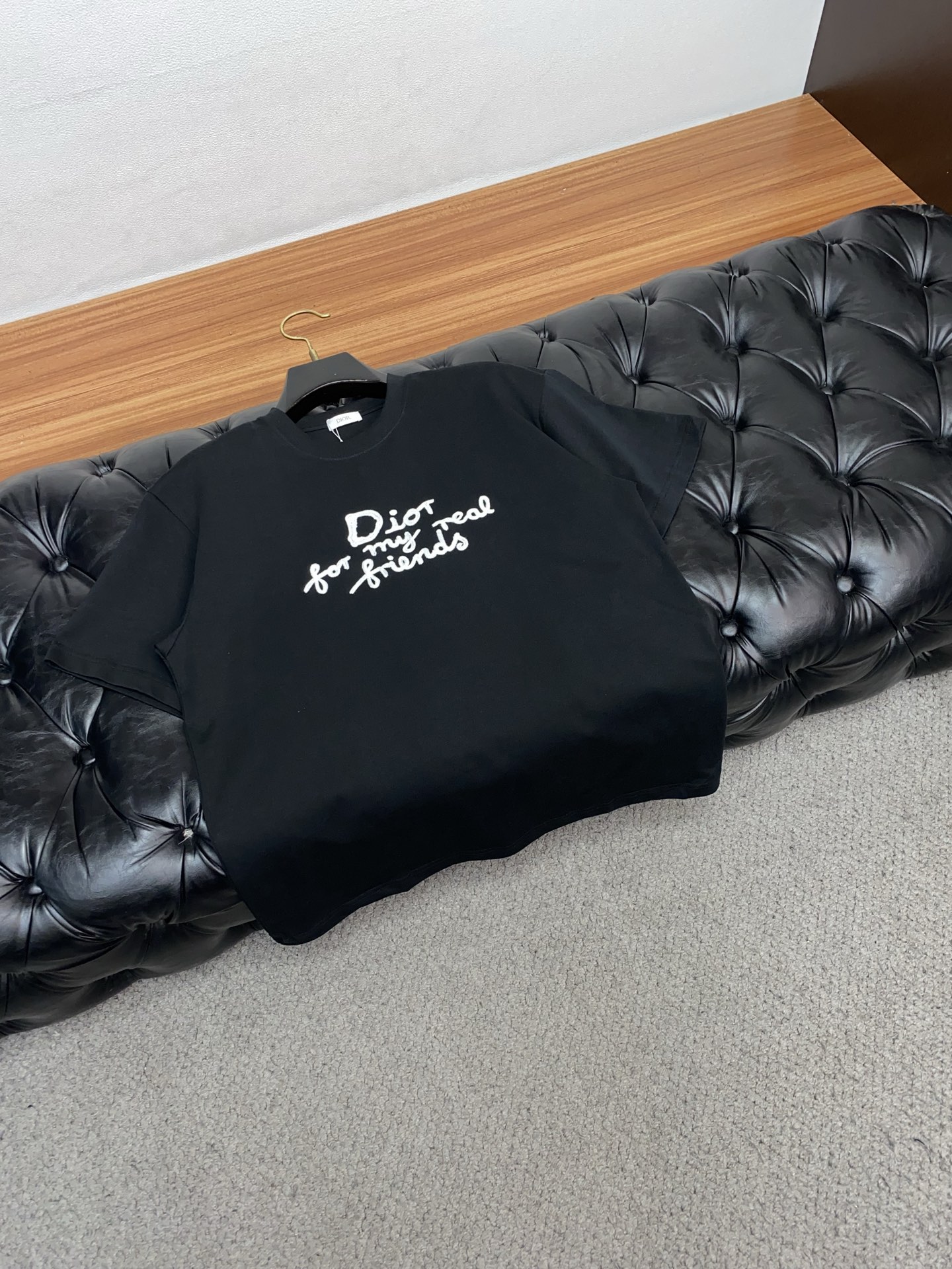 。🩵迪奥 26SS春夏新款 纯棉质圆领短袖 男士基础款纯白专柜短袖T恤衫！贸易公司渠道稀出，同步官网发售