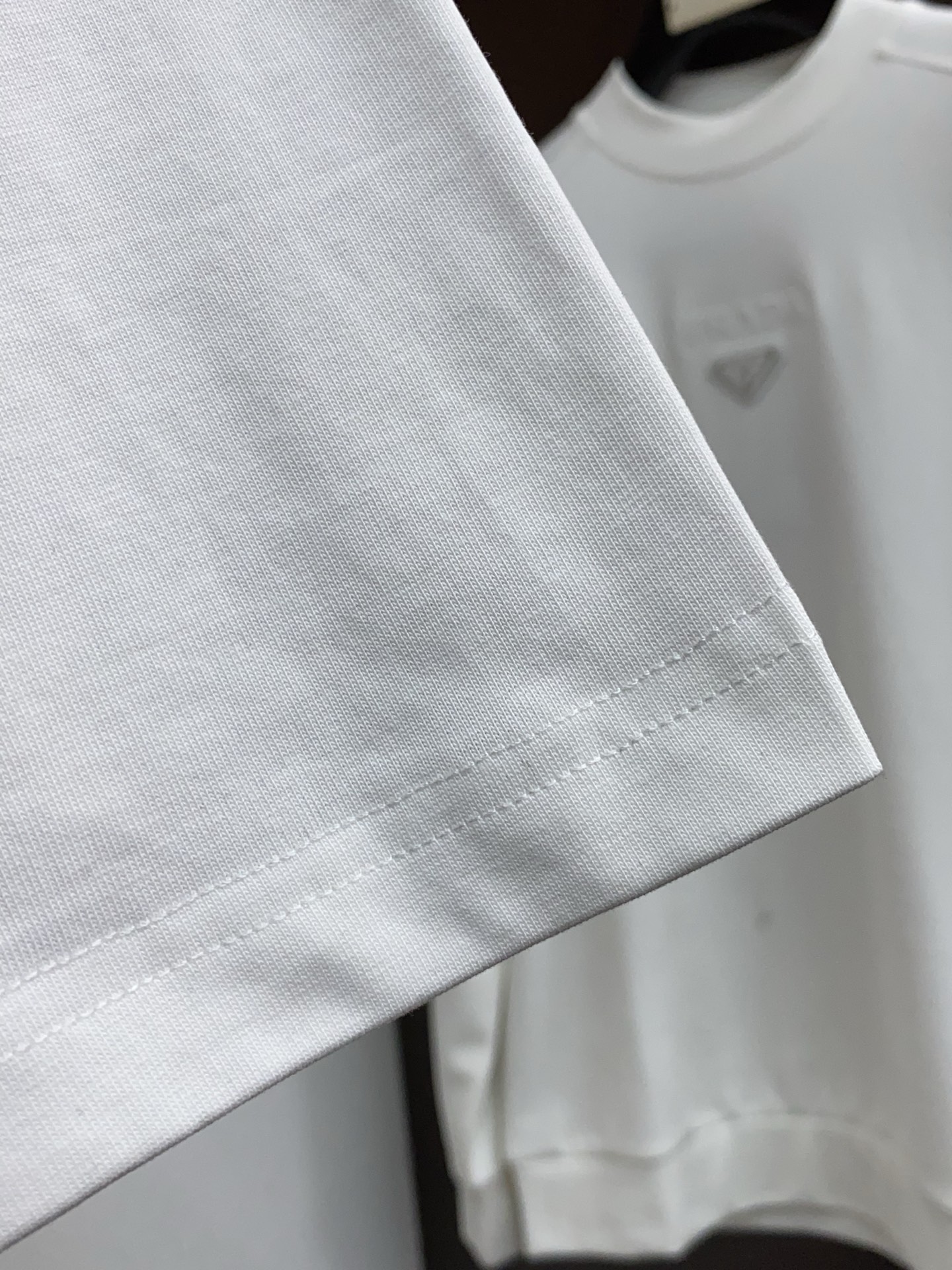 。🩵 克罗心 26SS春夏新款 纯棉质圆领短袖 男士基础款纯白专柜短袖T恤衫！贸易公司渠道稀出，同步官网