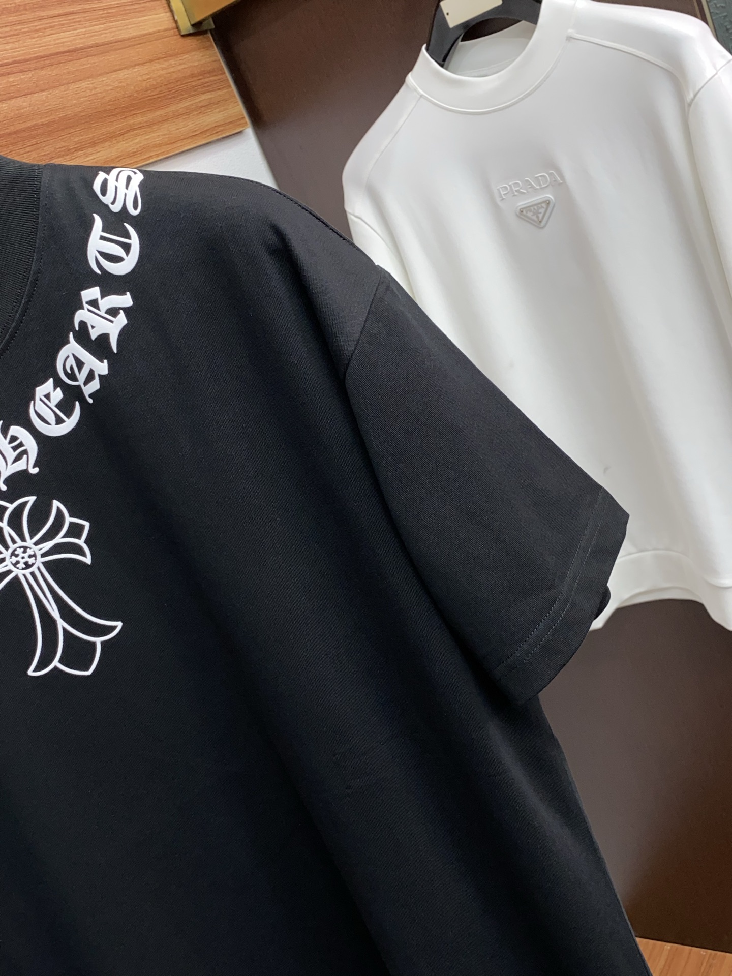 。🩵 克罗心 26SS春夏新款 纯棉质圆领短袖 男士基础款纯白专柜短袖T恤衫！贸易公司渠道稀出，同步官网