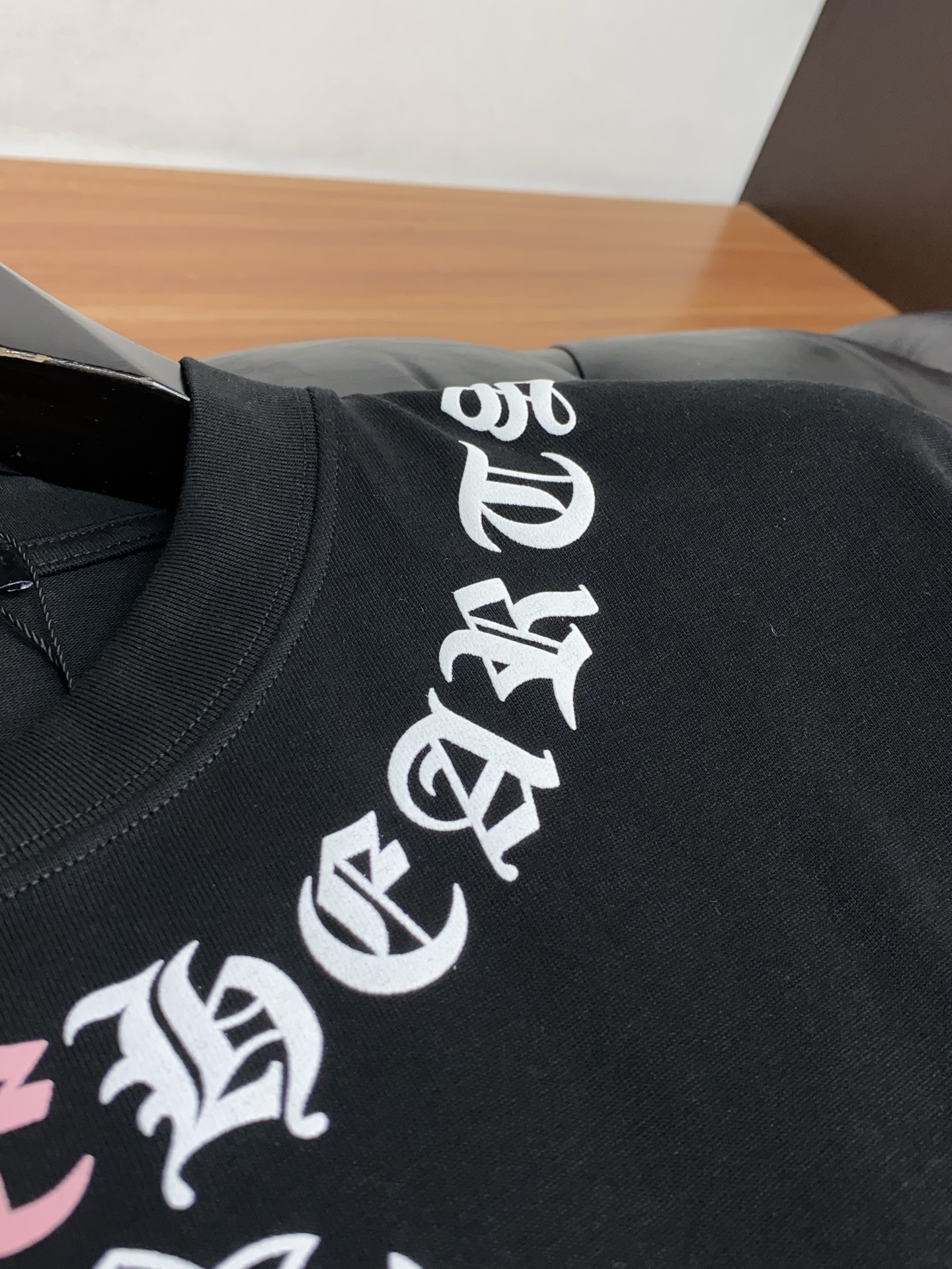 。🩵 克罗心 26SS春夏新款 纯棉质圆领短袖 男士基础款纯白专柜短袖T恤衫！贸易公司渠道稀出，同步官网