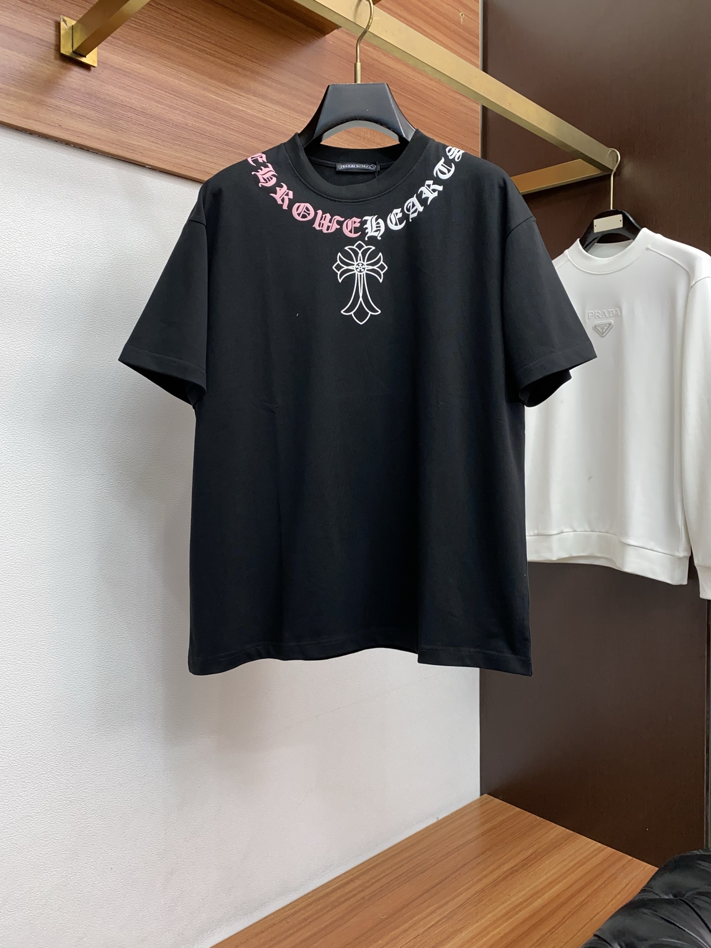 。🩵 克罗心 26SS春夏新款 纯棉质圆领短袖 男士基础款纯白专柜短袖T恤衫！贸易公司渠道稀出，同步官网