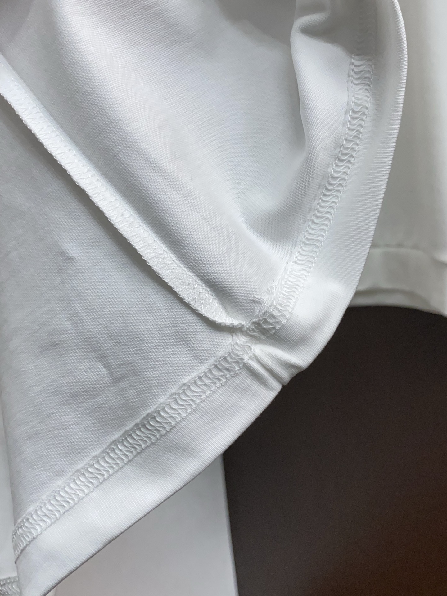 。🩵🌟 克罗心 26SS春夏新款 纯棉质圆领短袖 男士基础款纯白专柜短袖T恤衫！贸易公司渠道稀出，同步官