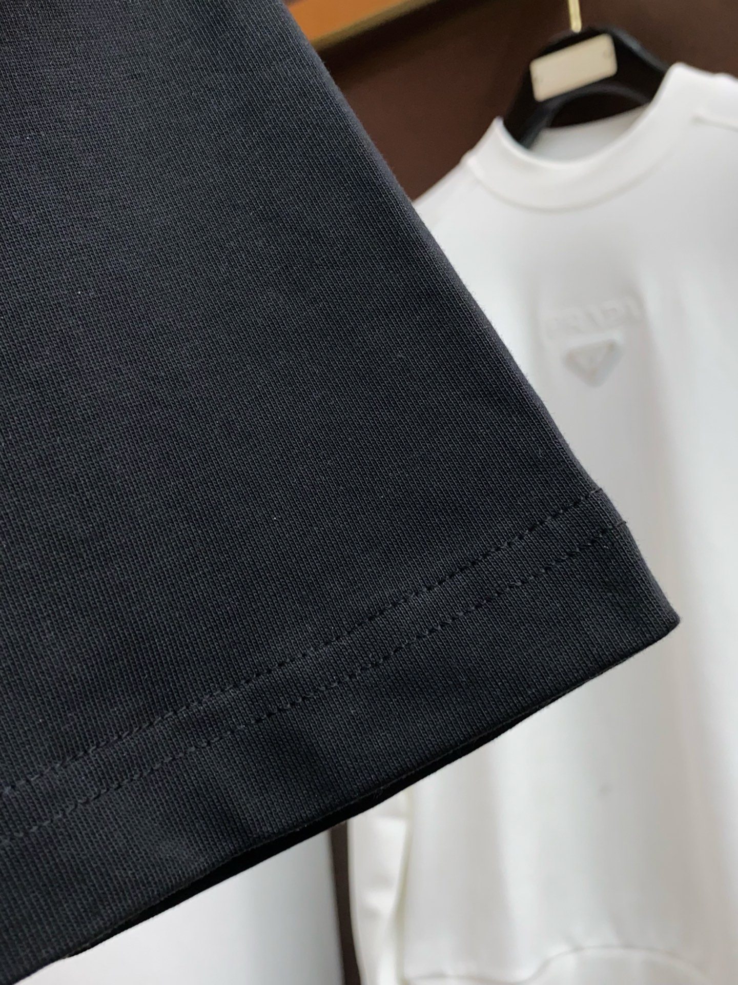 。🩵克罗心 26SS春夏新款 纯棉质圆领短袖 男士基础款纯白专柜短袖T恤衫！贸易公司渠道稀出，同步官网发