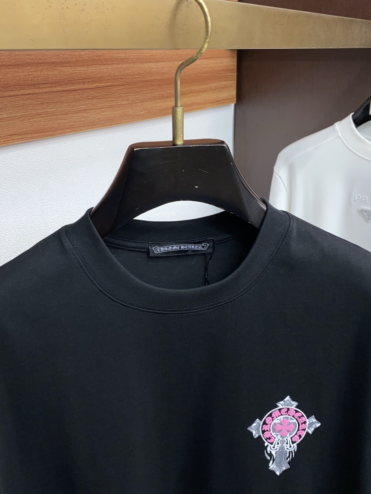 。🩵克罗心 26SS春夏新款 纯棉质圆领短袖 男士基础款纯白专柜短袖T恤衫！贸易公司渠道稀出，同步官网发