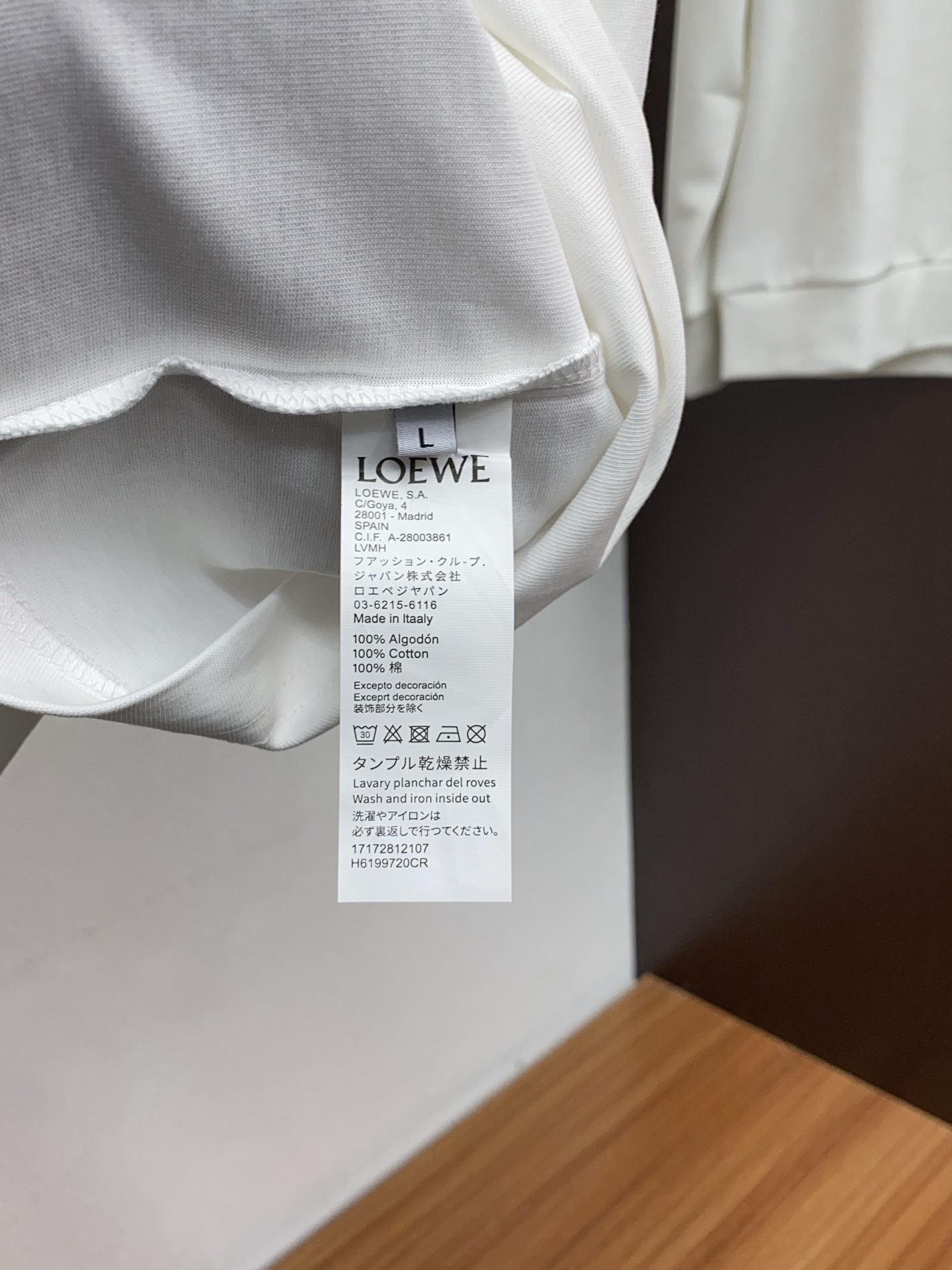 。🩵路易威登 26SS春夏新款 纯棉质圆领短袖 男士基础款纯白专柜短袖T恤衫！贸易公司渠道稀出，同步官网