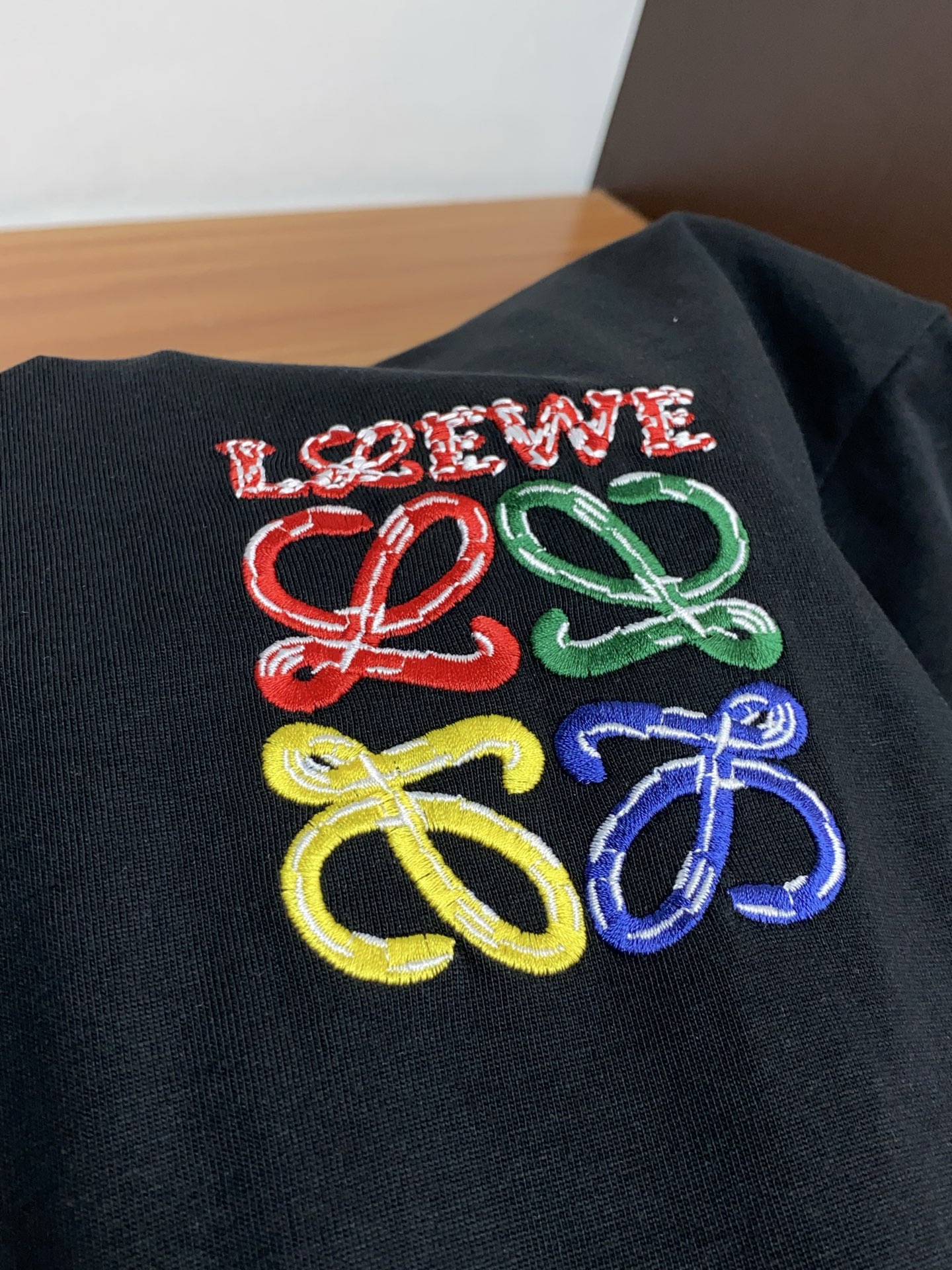 。🩵罗意威 26SS春夏新款 纯棉质圆领短袖 男士基础款纯白专柜短袖T恤衫！贸易公司渠道稀出，同步官网发