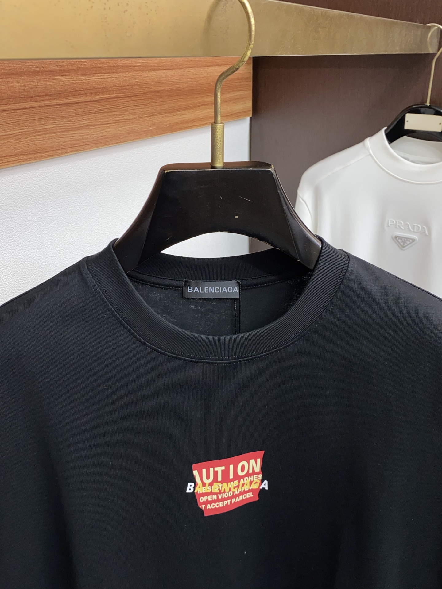 。🩵巴黎世家 26SS春夏新款 纯棉质圆领短袖 男士基础款纯白专柜短袖T恤衫！贸易公司渠道稀出，同步官网