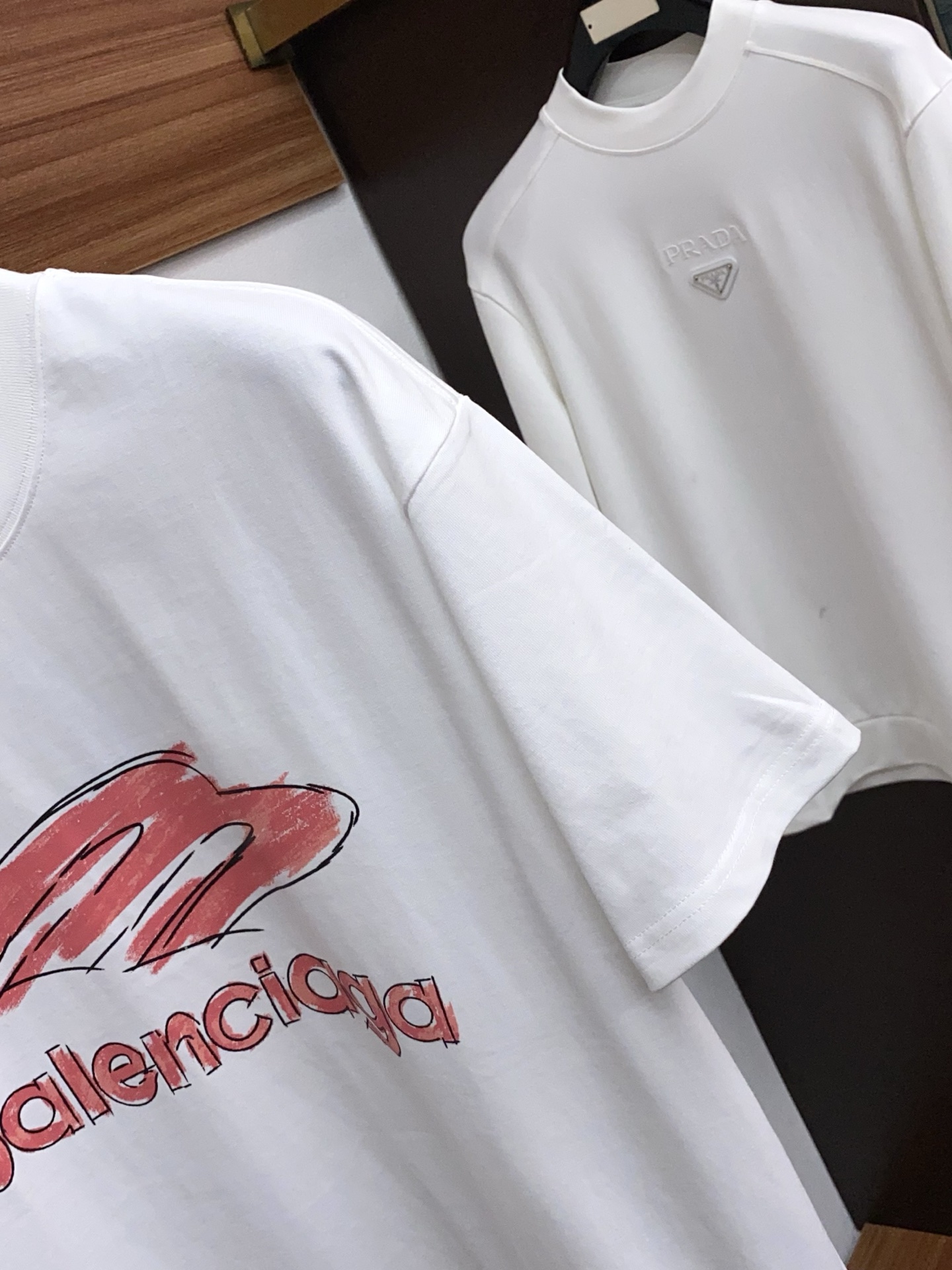 。🩵 巴黎世家 26SS春夏新款 纯棉质圆领短袖 男士基础款纯白专柜短袖T恤衫！贸易公司渠道稀出，同步官