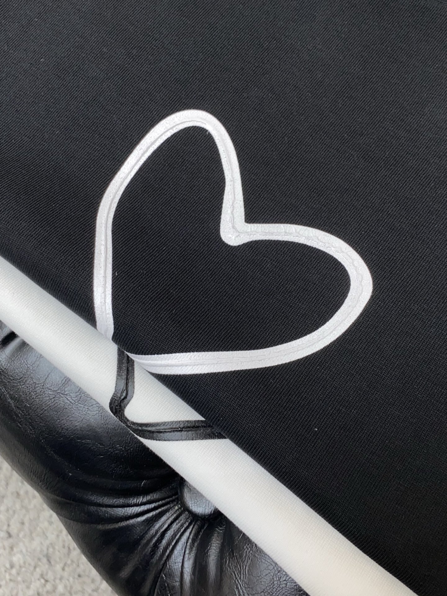 。🩵巴黎世家 26SS春夏新款 纯棉质圆领短袖 男士基础款纯白专柜短袖T恤衫！贸易公司渠道稀出，同步官网