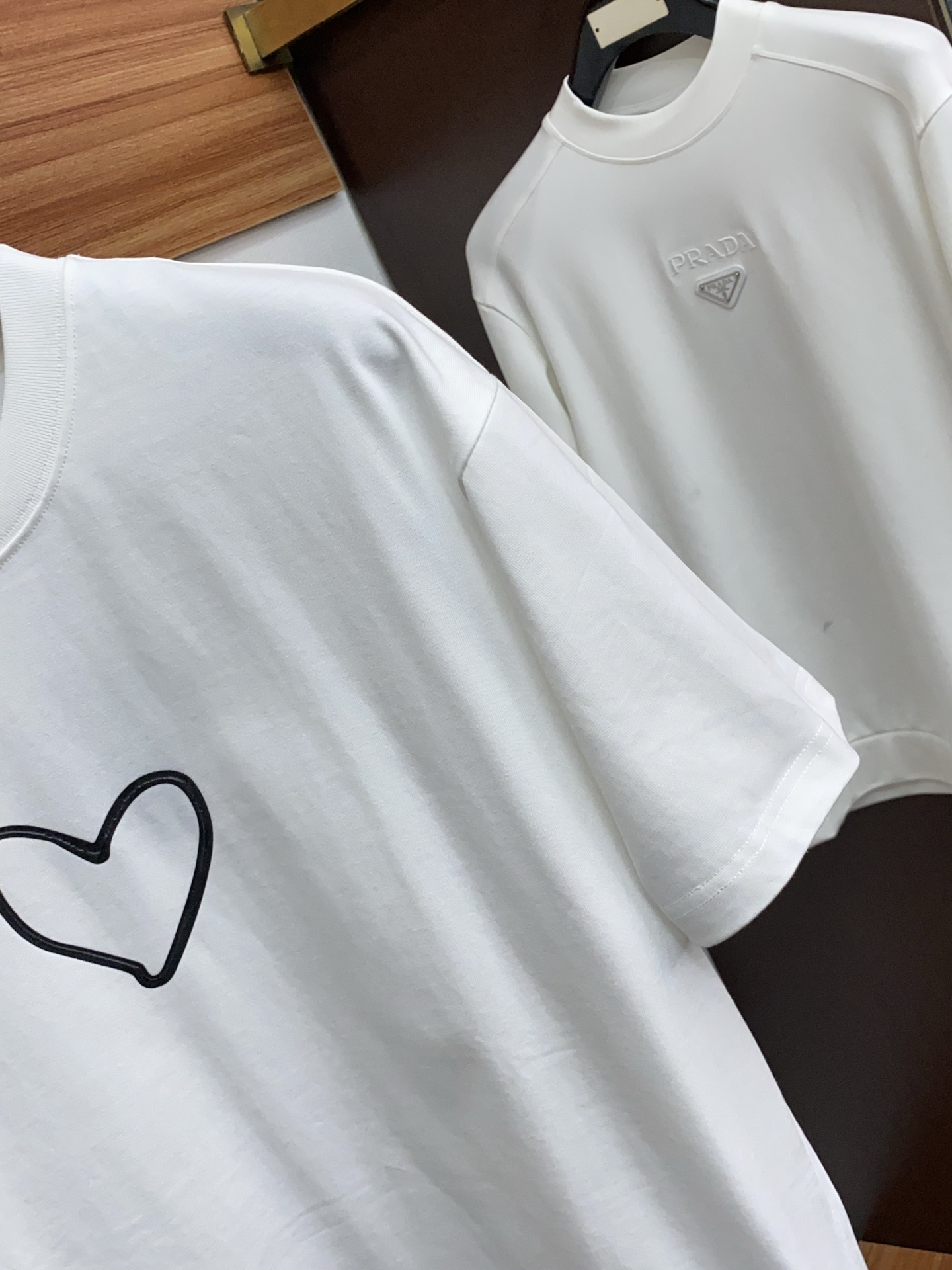 。🩵巴黎世家 26SS春夏新款 纯棉质圆领短袖 男士基础款纯白专柜短袖T恤衫！贸易公司渠道稀出，同步官网