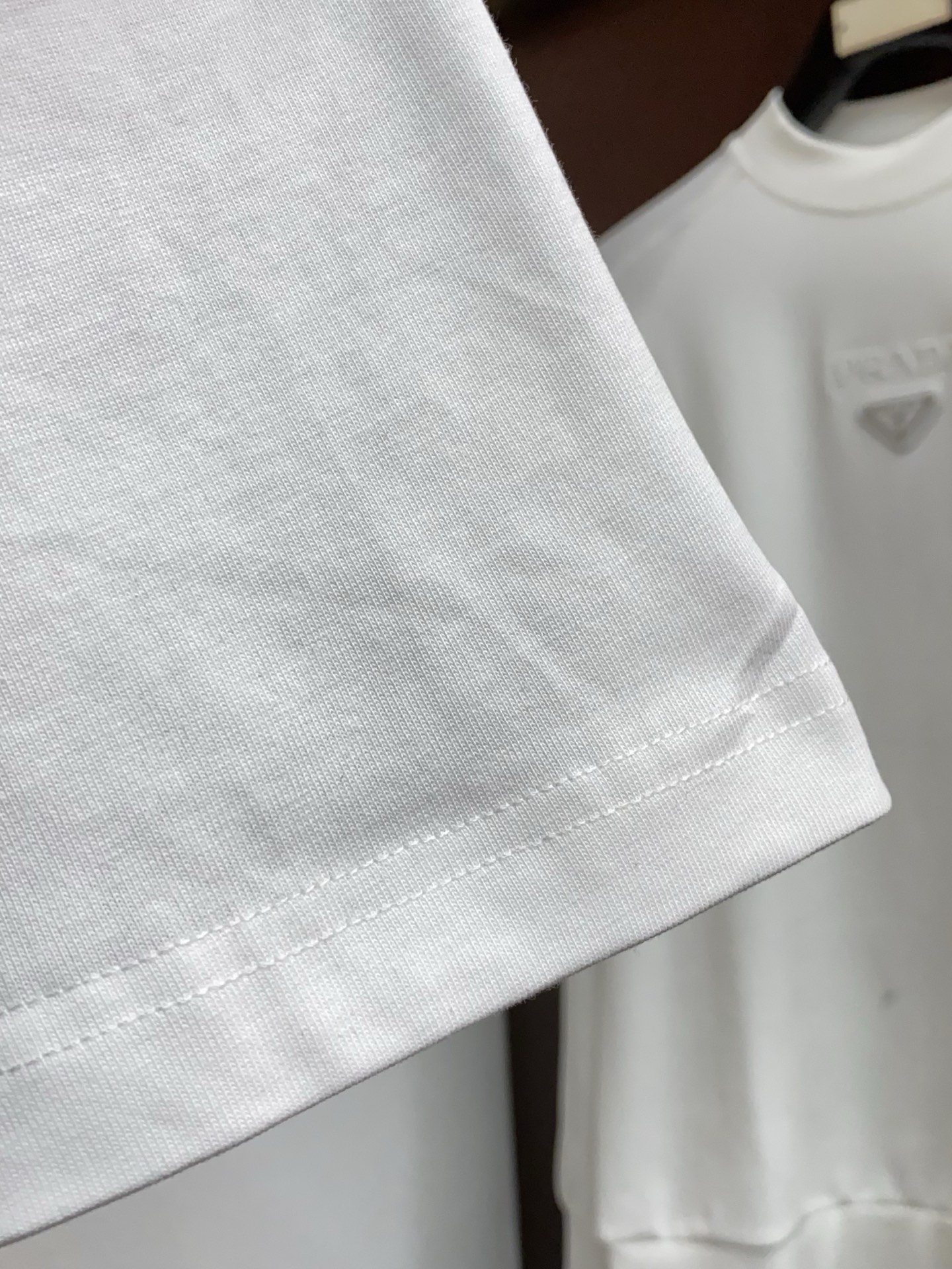 。🩵巴黎世家 26SS春夏新款 纯棉质圆领短袖 男士基础款纯白专柜短袖T恤衫！贸易公司渠道稀出，同步官网