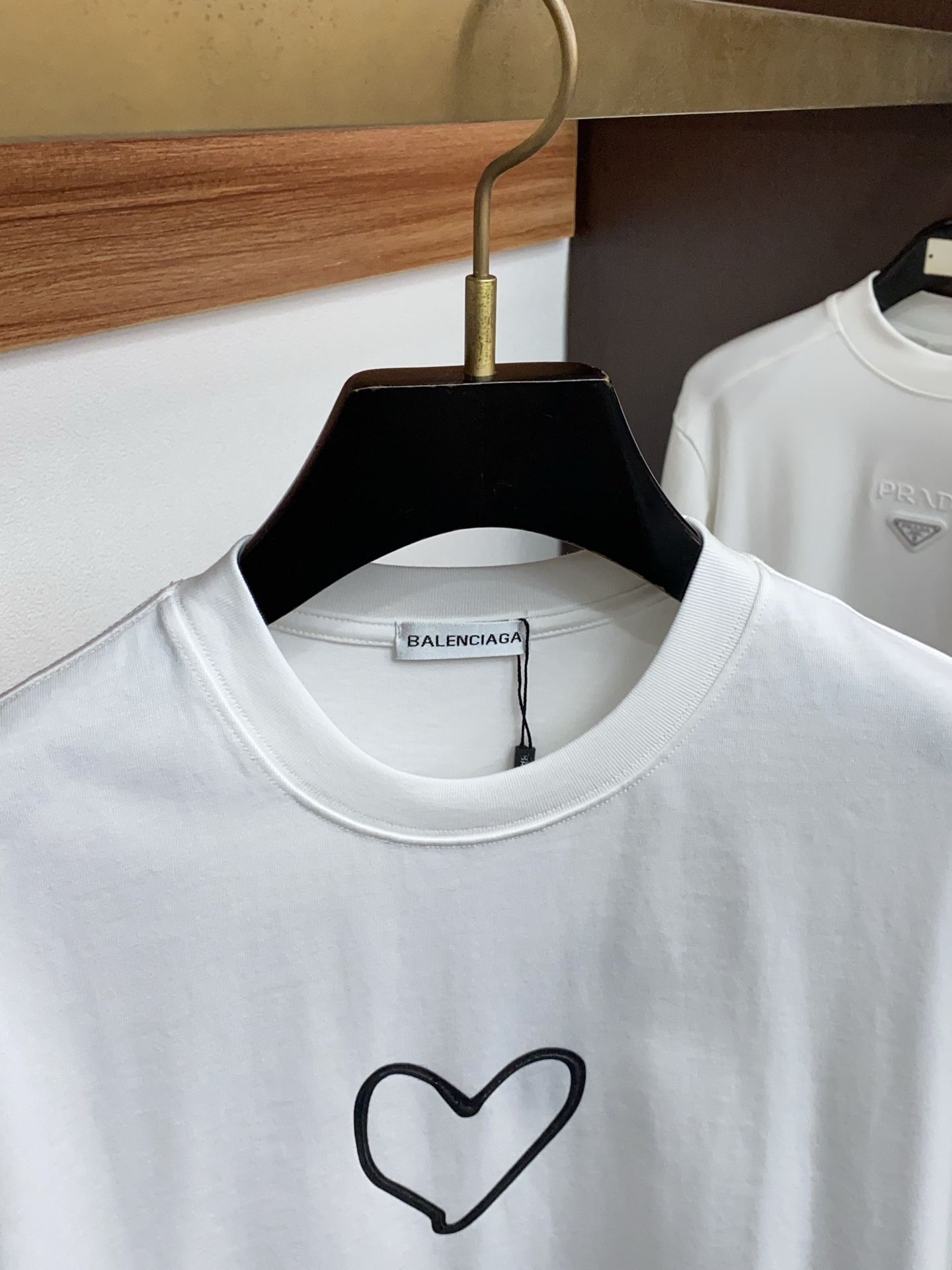 。🩵巴黎世家 26SS春夏新款 纯棉质圆领短袖 男士基础款纯白专柜短袖T恤衫！贸易公司渠道稀出，同步官网