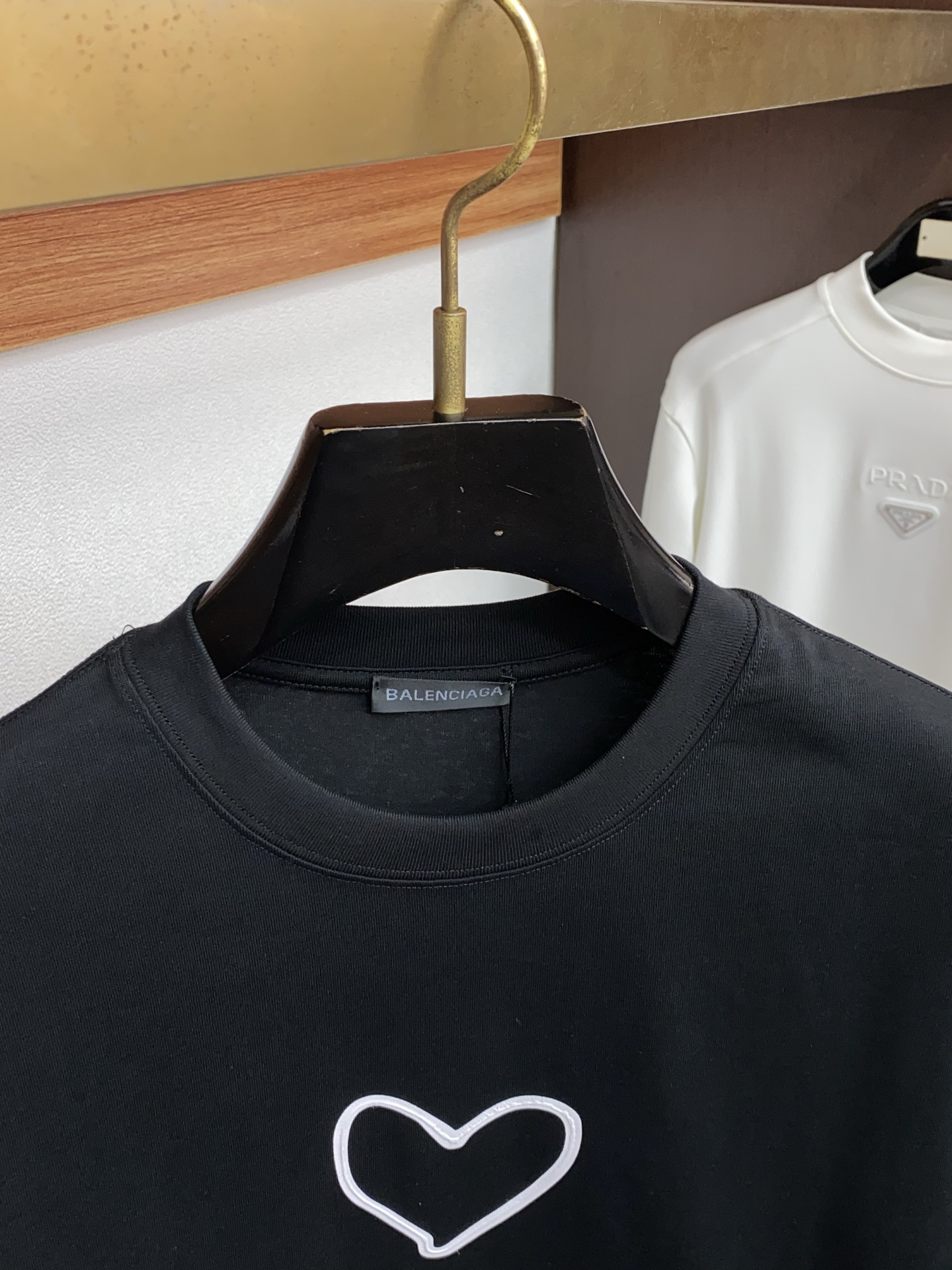 。🩵巴黎世家 26SS春夏新款 纯棉质圆领短袖 男士基础款纯白专柜短袖T恤衫！贸易公司渠道稀出，同步官网