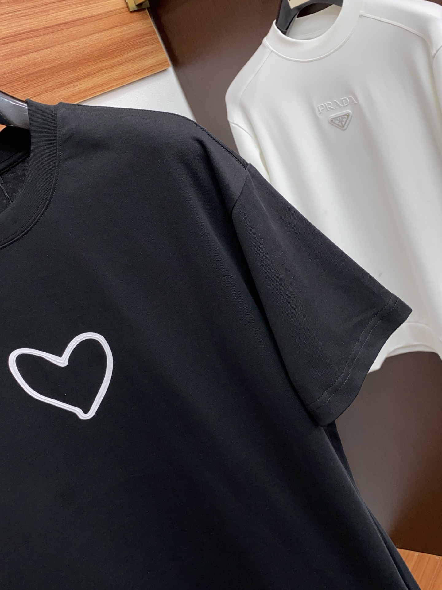 。🩵巴黎世家 26SS春夏新款 纯棉质圆领短袖 男士基础款纯白专柜短袖T恤衫！贸易公司渠道稀出，同步官网