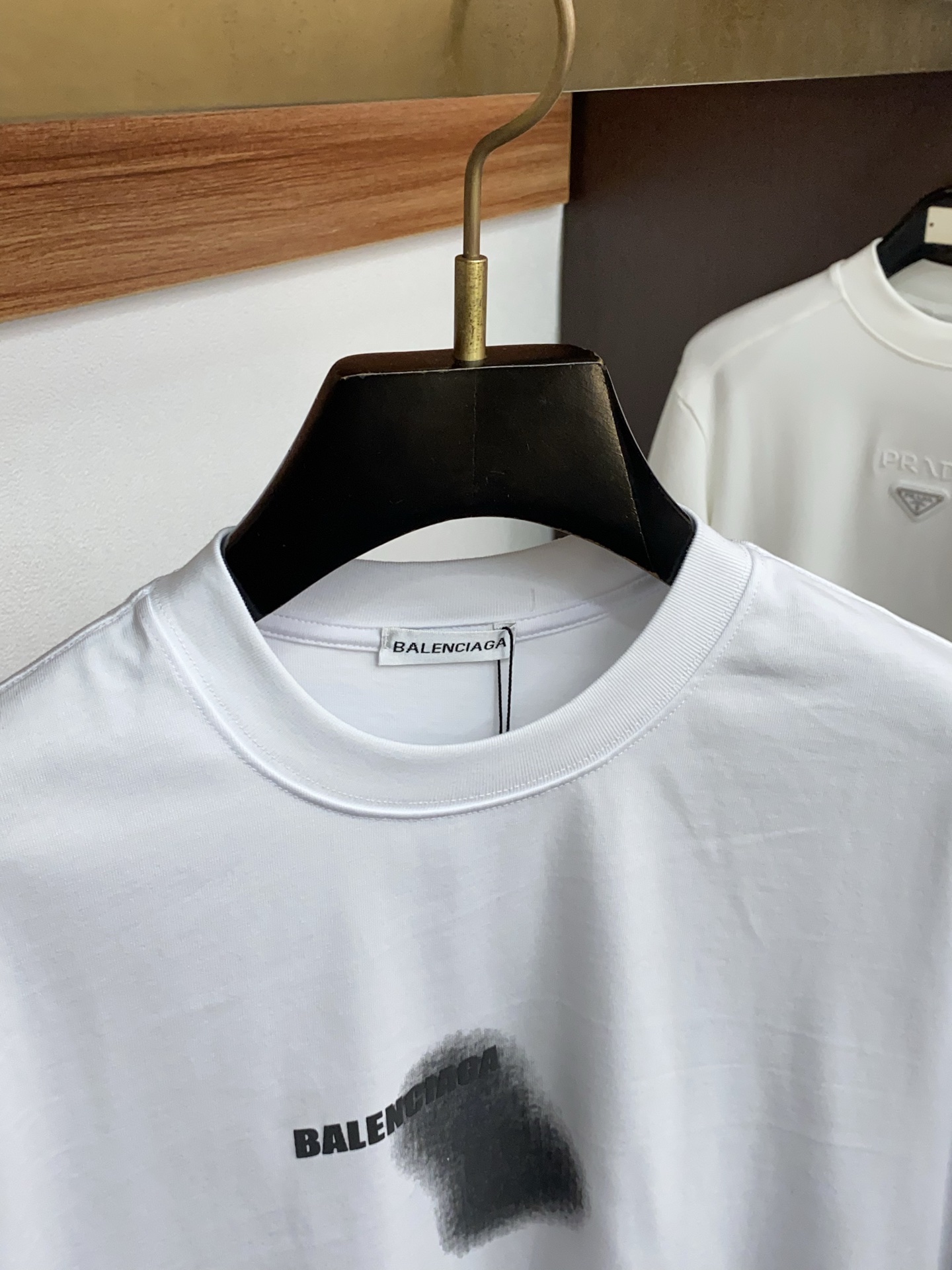 。🩵 巴黎世家 26SS春夏新款 纯棉质圆领短袖 男士基础款纯白专柜短袖T恤衫！贸易公司渠道稀出，同步官