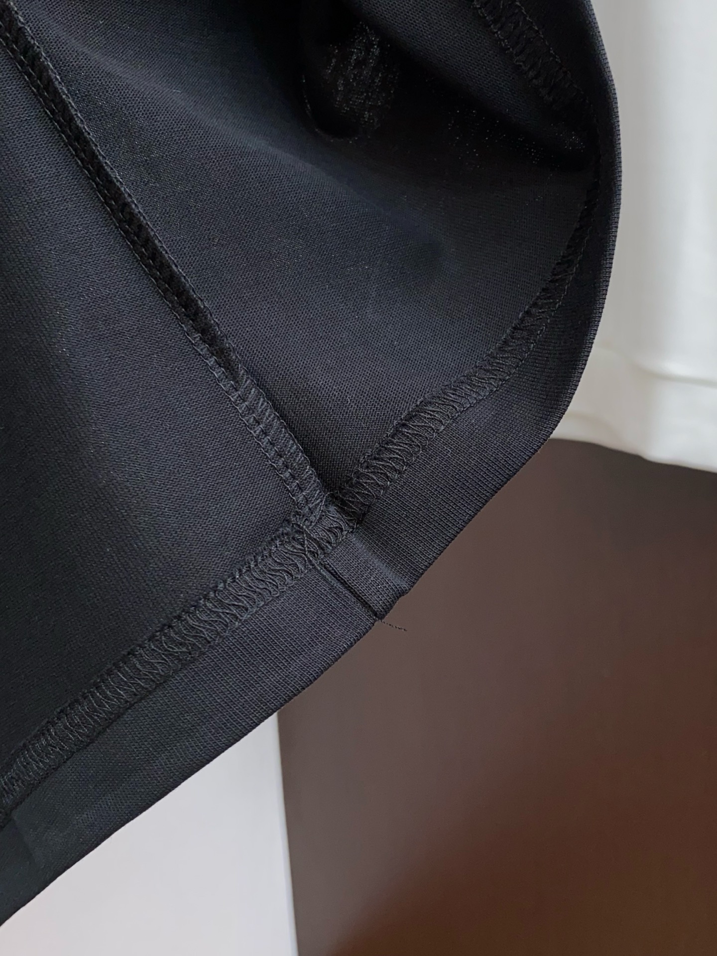 。🩵迪奥 26SS春夏新款 纯棉质圆领短袖 男士基础款纯白专柜短袖T恤衫！贸易公司渠道稀出，同步官网发售