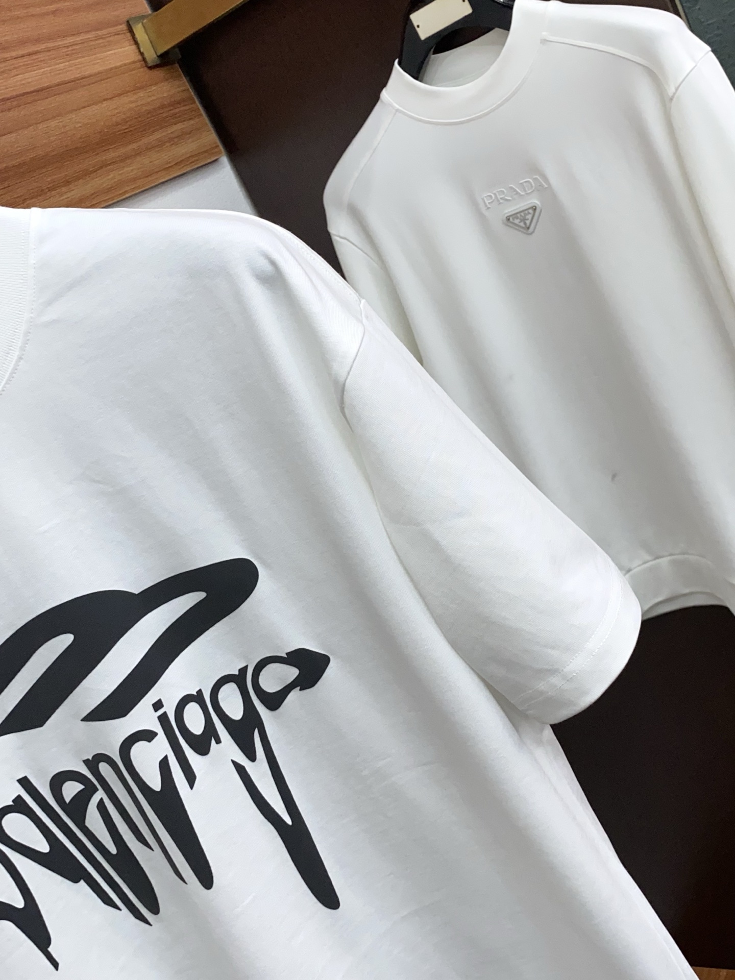 。🩵 巴黎世家 26SS春夏新款 纯棉质圆领短袖 男士基础款纯白专柜短袖T恤衫！贸易公司渠道稀出，同步官