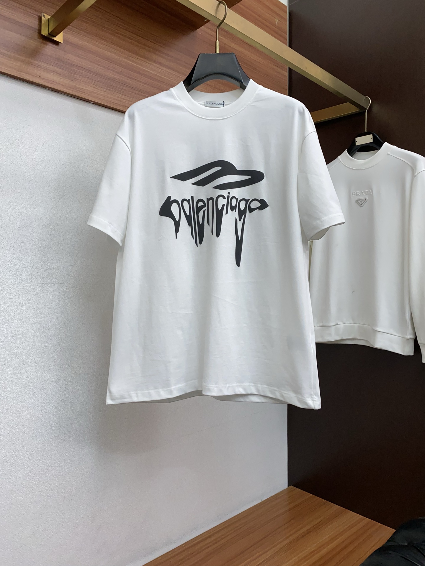 。🩵 巴黎世家 26SS春夏新款 纯棉质圆领短袖 男士基础款纯白专柜短袖T恤衫！贸易公司渠道稀出，同步官