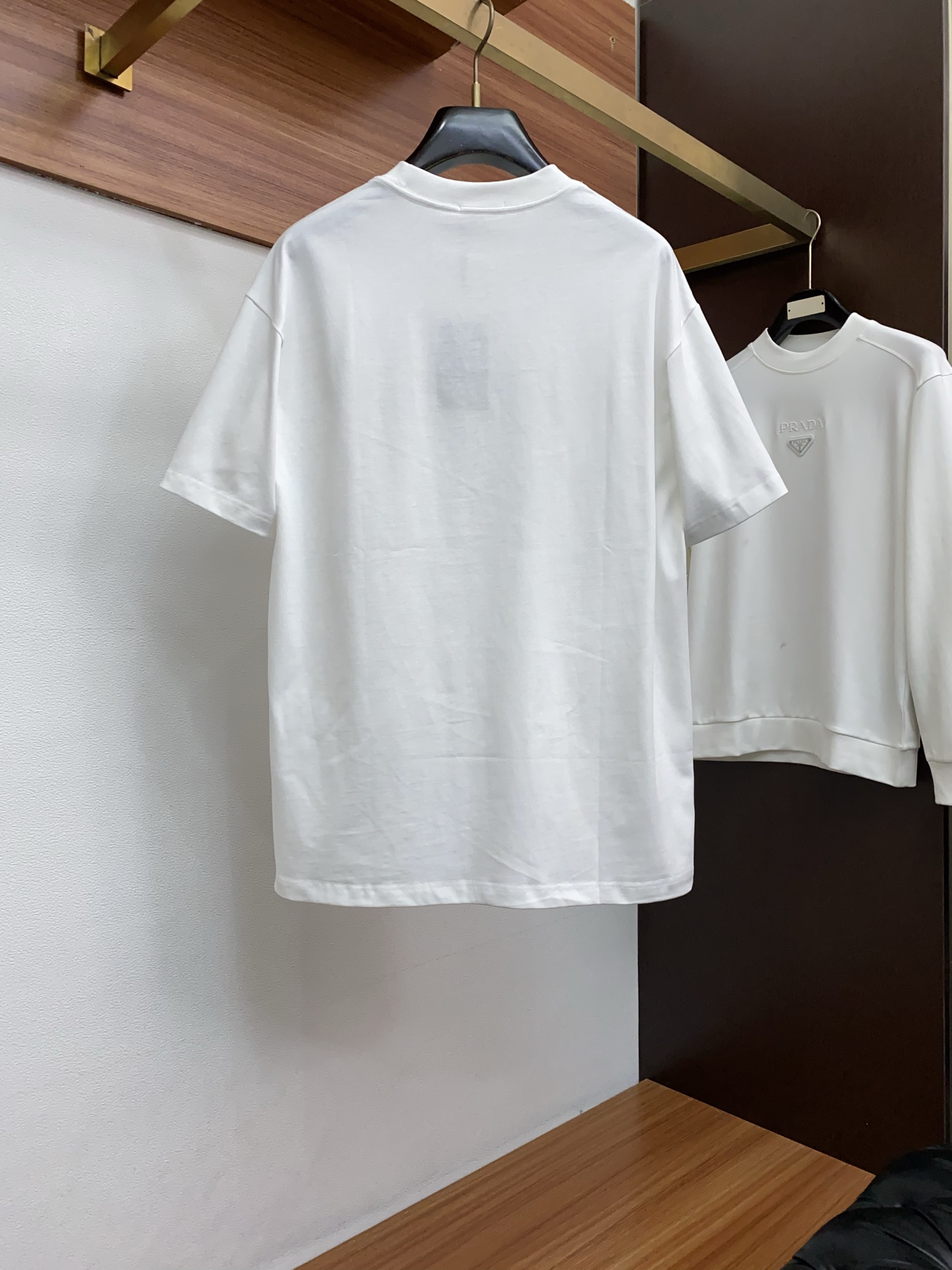 。🩵 巴黎世家 26SS春夏新款 纯棉质圆领短袖 男士基础款纯白专柜短袖T恤衫！贸易公司渠道稀出，同步官