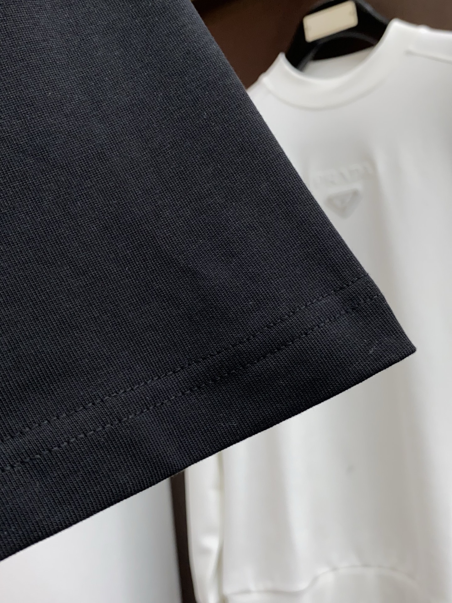 。🩵巴黎世家 26SS春夏新款 纯棉质圆领短袖 男士基础款纯白专柜短袖T恤衫！贸易公司渠道稀出，同步官网