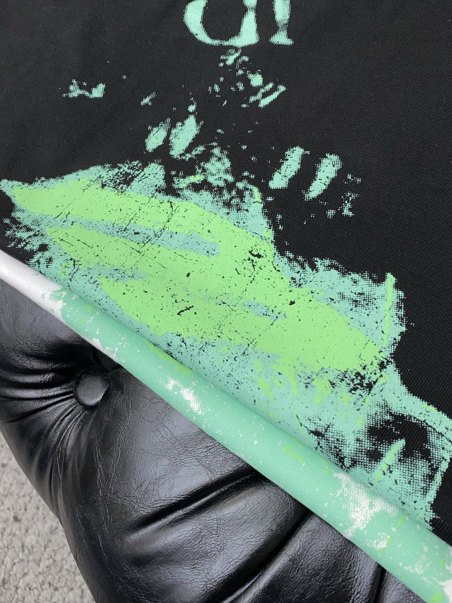 。🩵巴黎世家 26SS春夏新款 纯棉质圆领短袖 男士基础款纯白专柜短袖T恤衫！贸易公司渠道稀出，同步官网