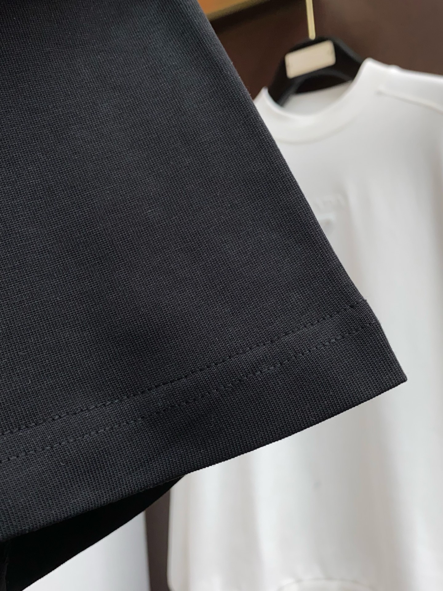 。🩵 巴黎世家 26SS春夏新款 纯棉质圆领短袖 男士基础款纯白专柜短袖T恤衫！贸易公司渠道稀出，同步官