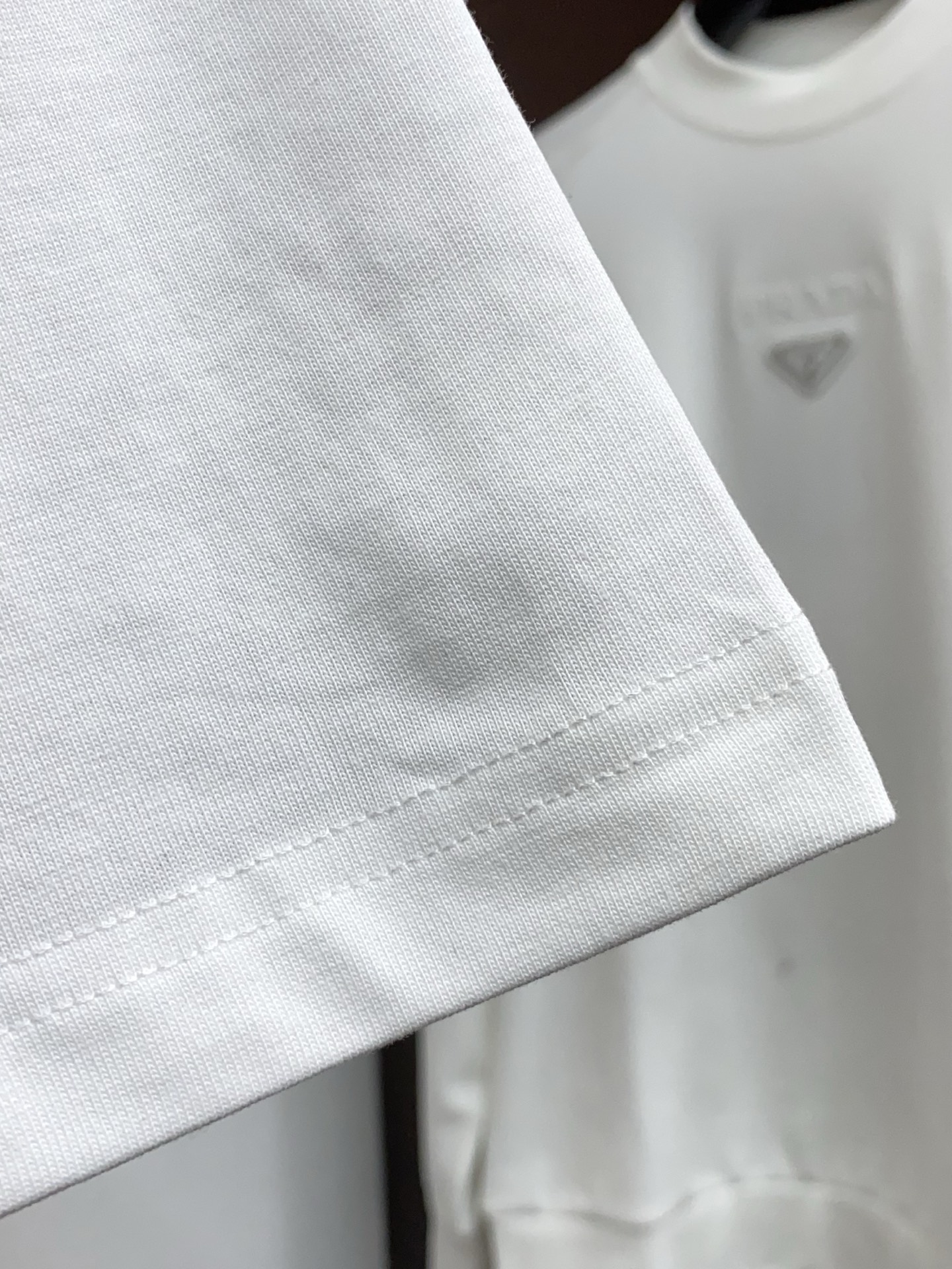 。🩵古奇 26SS春夏新款 纯棉质圆领短袖 男士基础款纯白专柜短袖T恤衫！贸易公司渠道稀出，同步官网发售