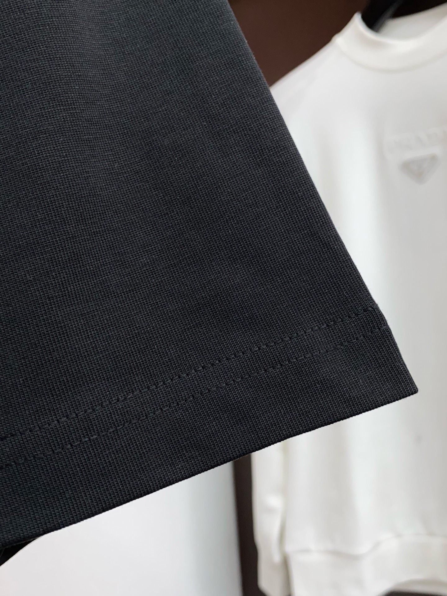 。🩵 古奇 26SS春夏新款 纯棉质圆领短袖 男士基础款纯白专柜短袖T恤衫！贸易公司渠道稀出，同步官网发