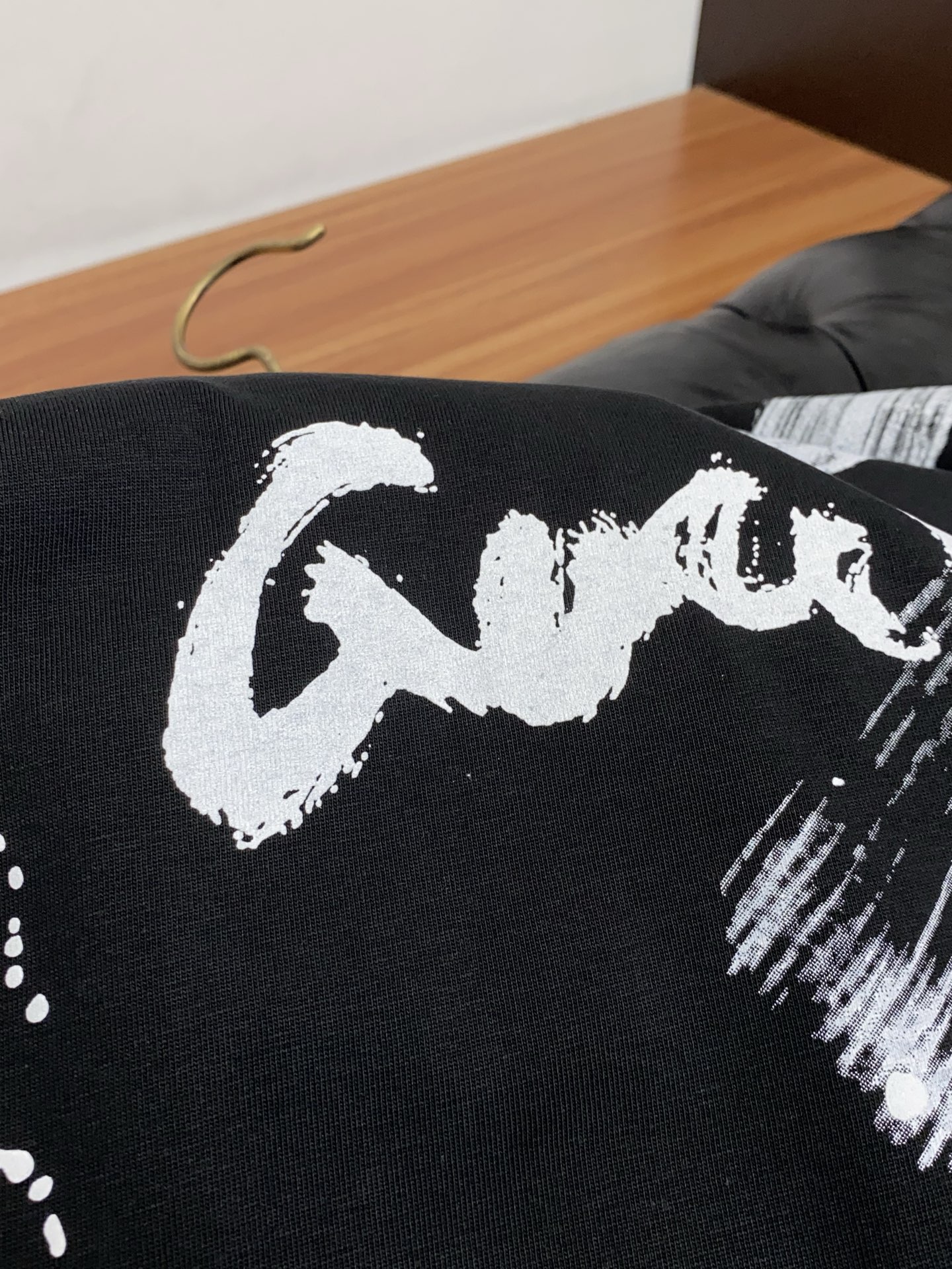 。🩵 古奇 26SS春夏新款 纯棉质圆领短袖 男士基础款纯白专柜短袖T恤衫！贸易公司渠道稀出，同步官网发