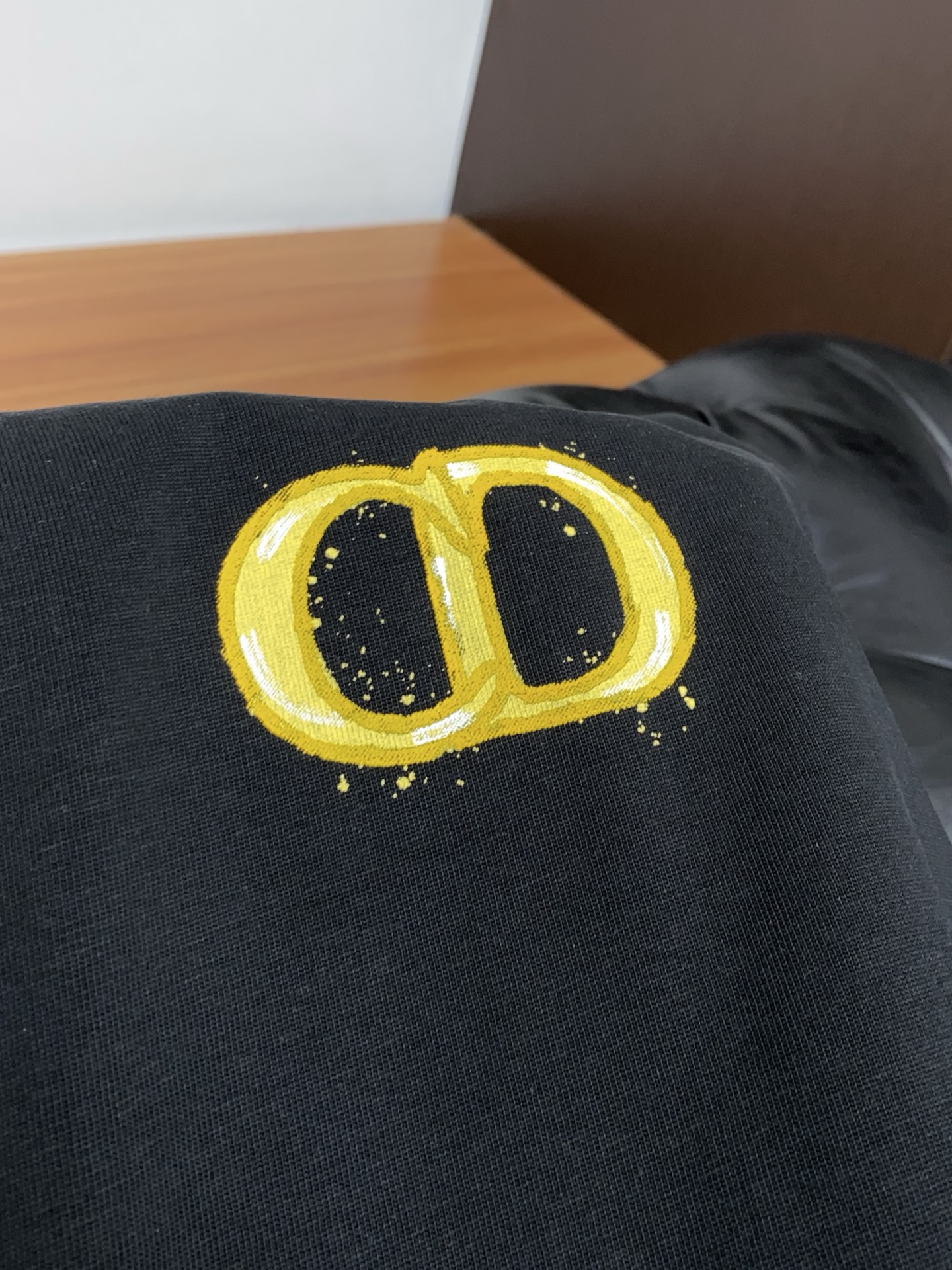 。🩵 迪奥 26SS春夏新款 纯棉质圆领短袖 男士基础款纯白专柜短袖T恤衫！贸易公司渠道稀出，同步官网发