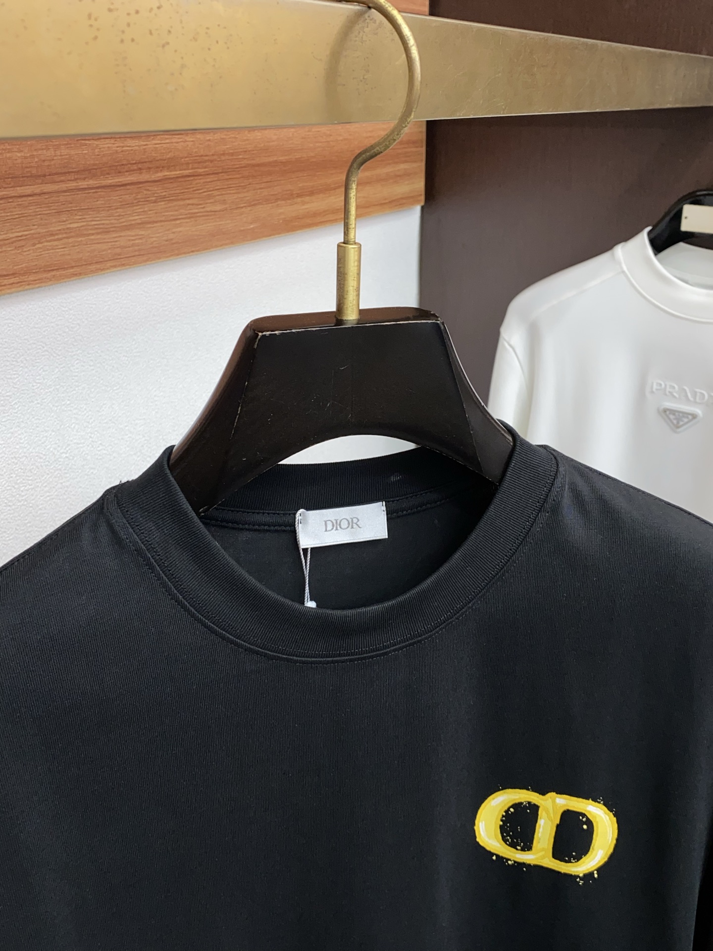 。🩵 迪奥 26SS春夏新款 纯棉质圆领短袖 男士基础款纯白专柜短袖T恤衫！贸易公司渠道稀出，同步官网发