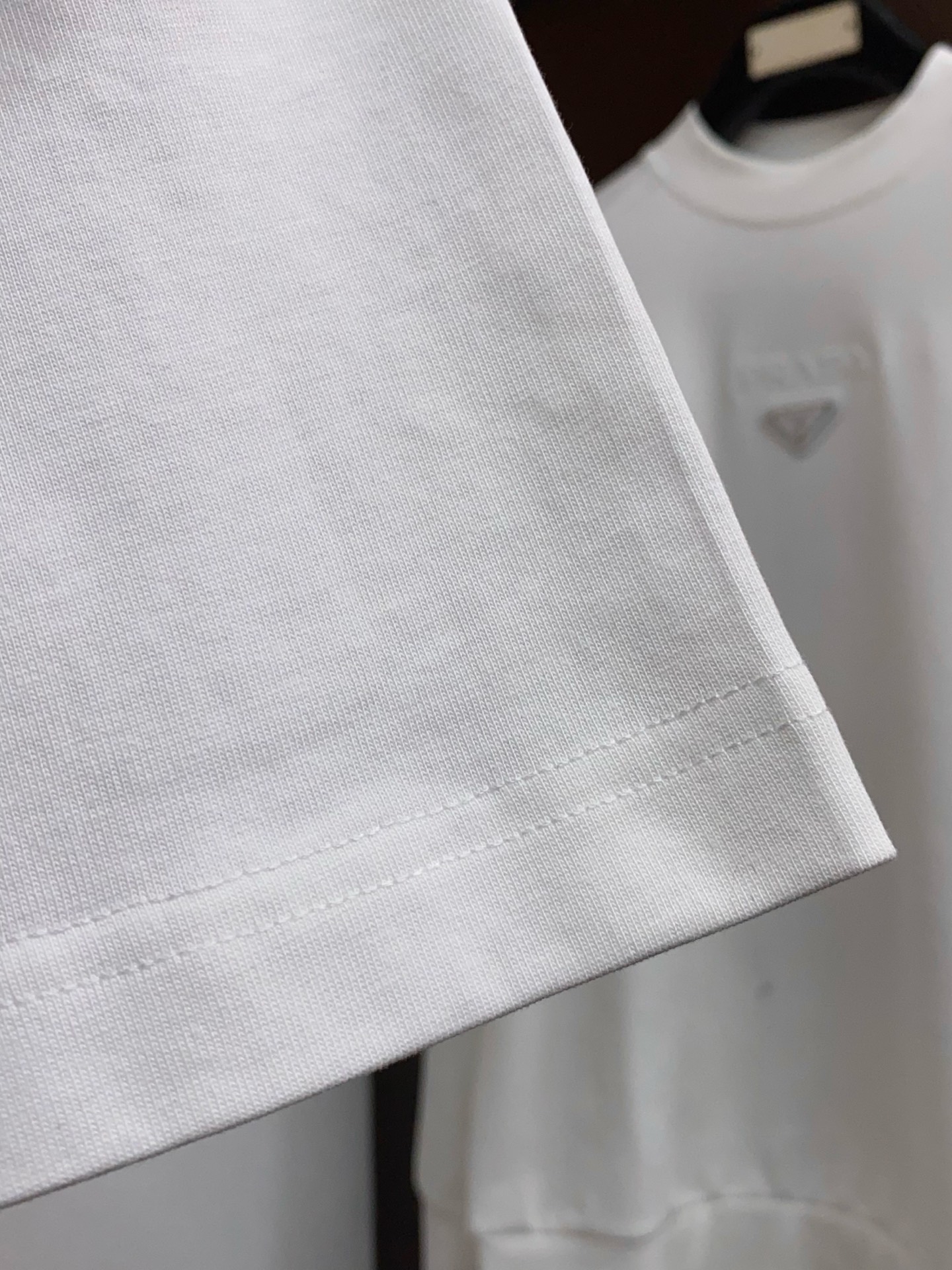 罗意威 26SS春夏新款 纯棉质圆领短袖 男士基础款纯白专柜短袖T恤衫！贸易公司渠道稀出，同步官网发售！