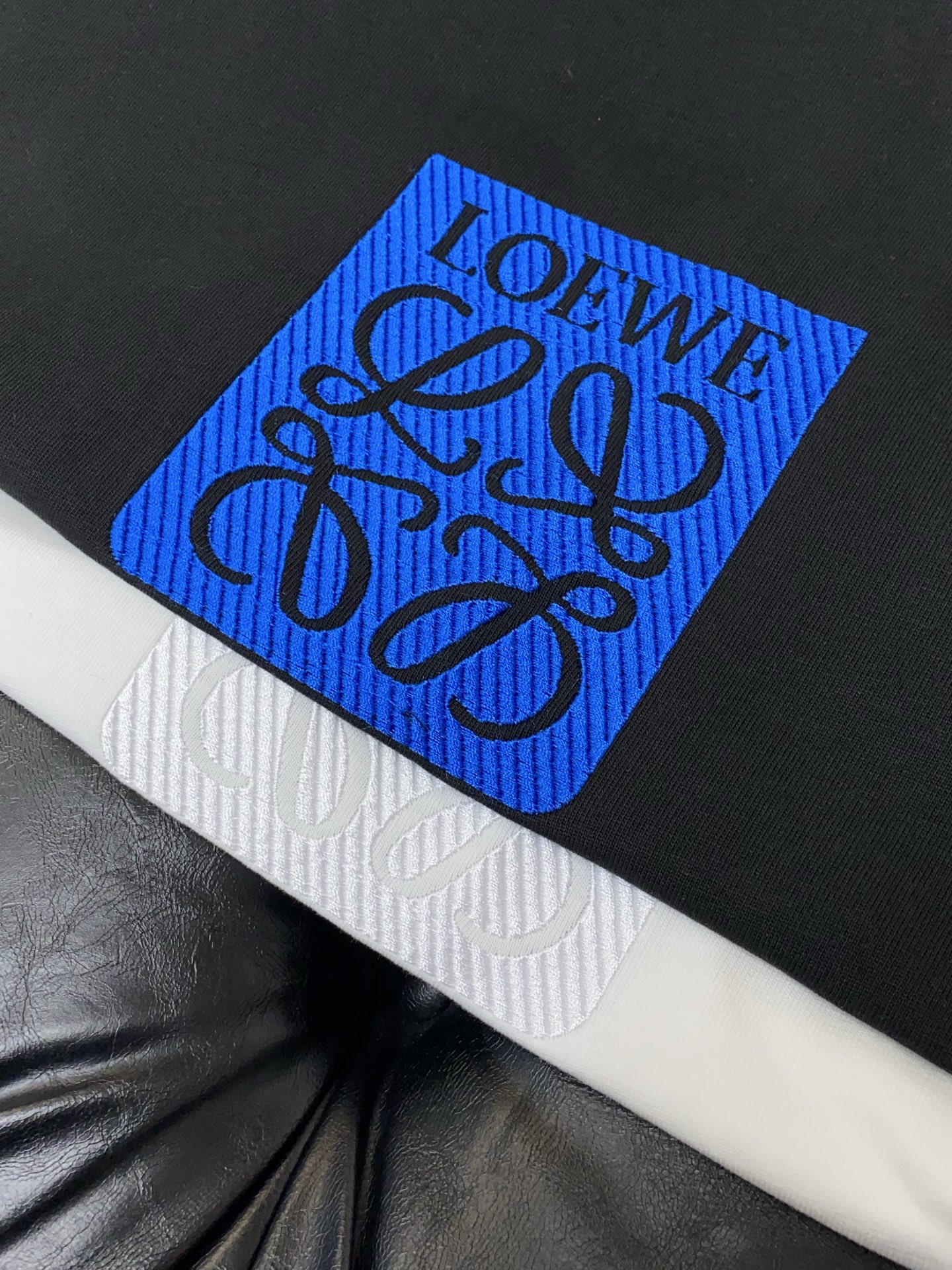 罗意威 26SS春夏新款 纯棉质圆领短袖 男士基础款纯白专柜短袖T恤衫！贸易公司渠道稀出，同步官网发售！