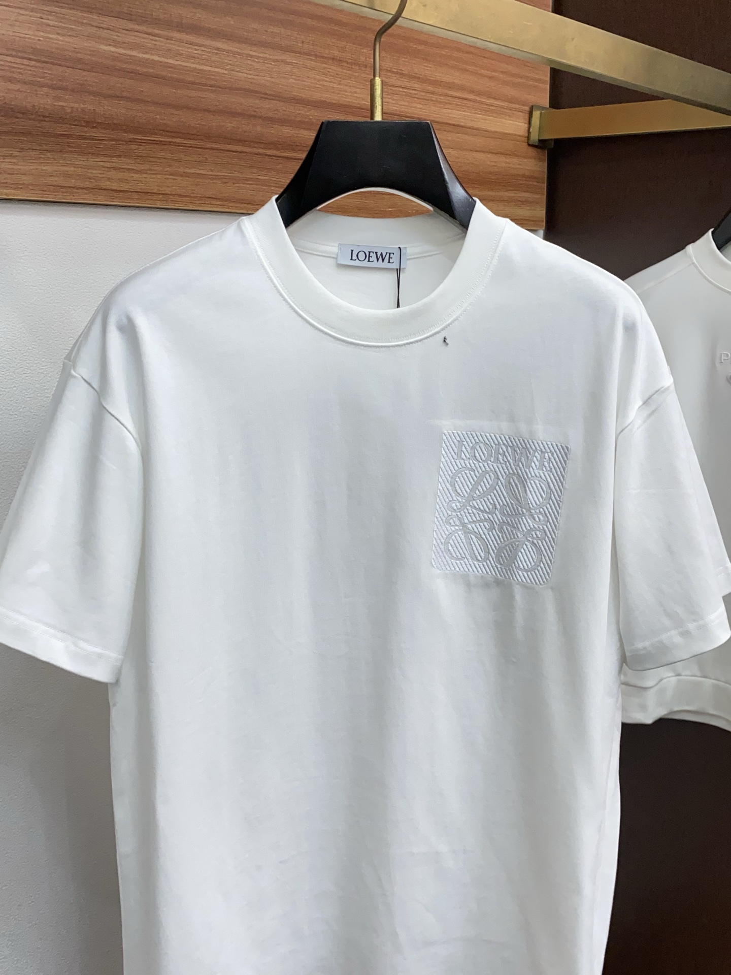 罗意威 26SS春夏新款 纯棉质圆领短袖 男士基础款纯白专柜短袖T恤衫！贸易公司渠道稀出，同步官网发售！