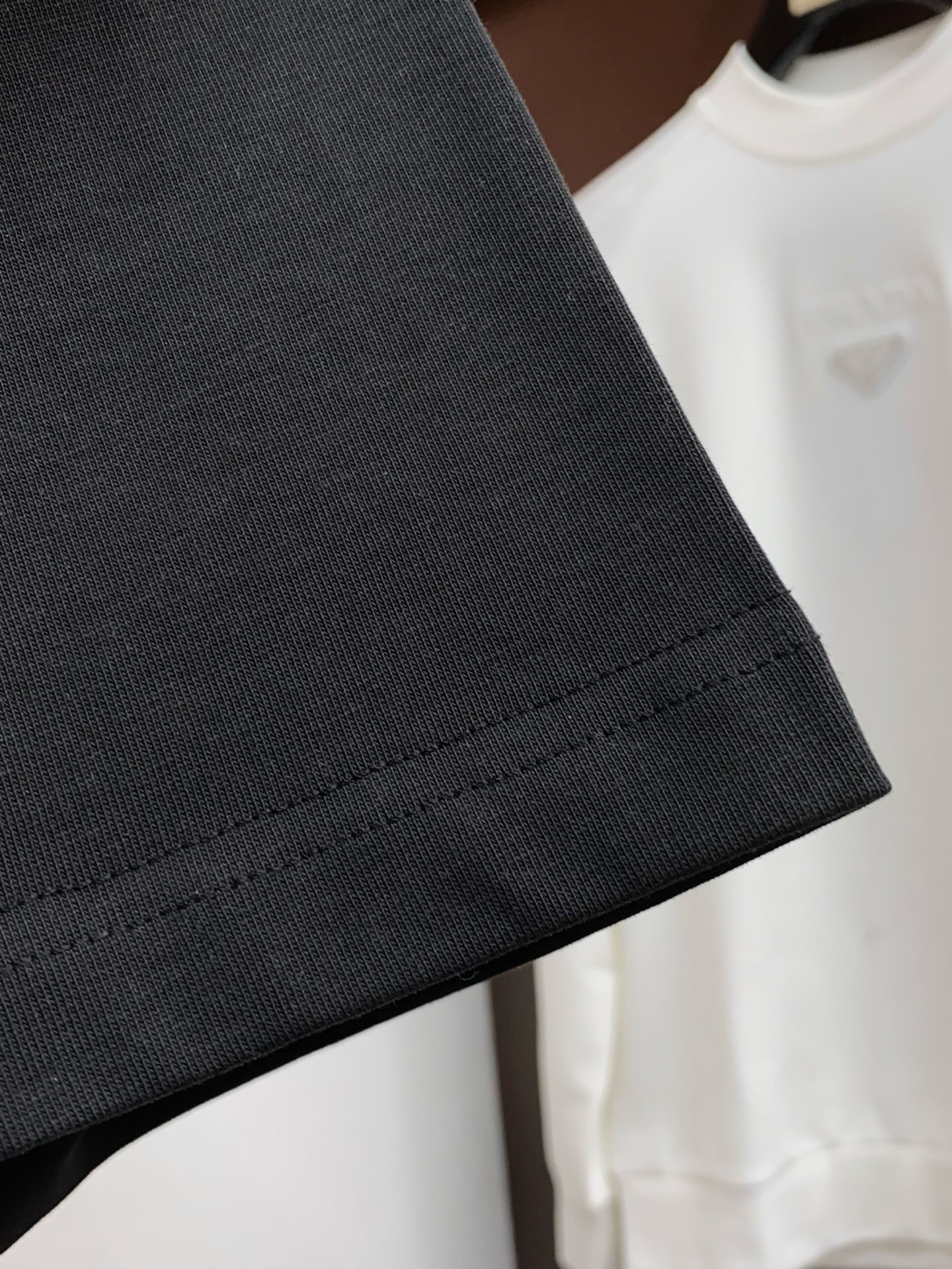 。🩵 罗意威 26SS春夏新款 纯棉质圆领短袖 男士基础款纯白专柜短袖T恤衫！贸易公司渠道稀出，同步官网