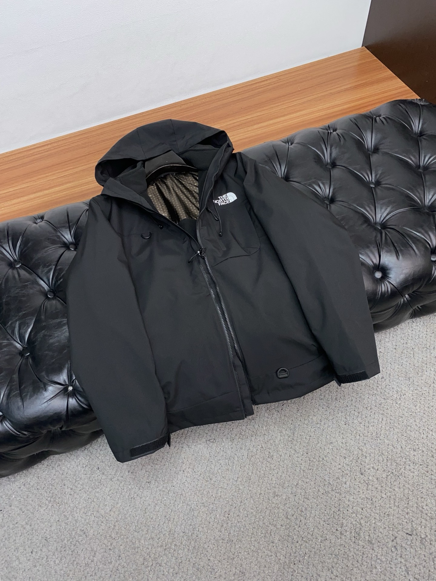 TheNorthFace北面冲锋衣2合1两件套户外徒步防风防水透汽外套+棉外套很推荐的一款户外冲锋衣版型