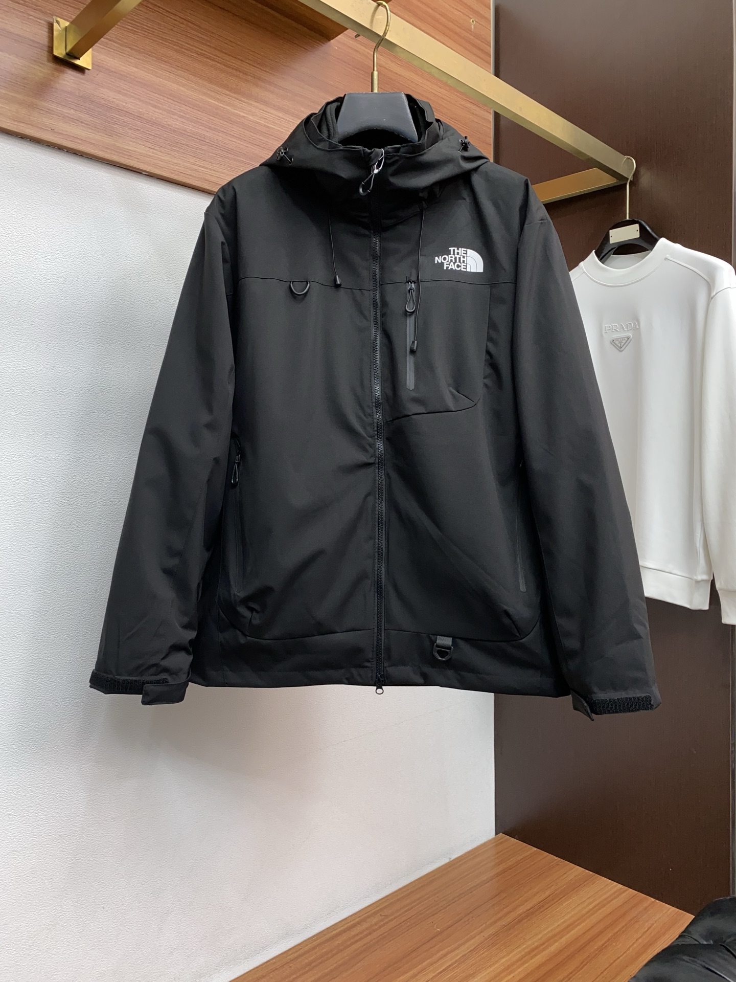 TheNorthFace北面冲锋衣2合1两件套户外徒步防风防水透汽外套+棉外套很推荐的一款户外冲锋衣版型