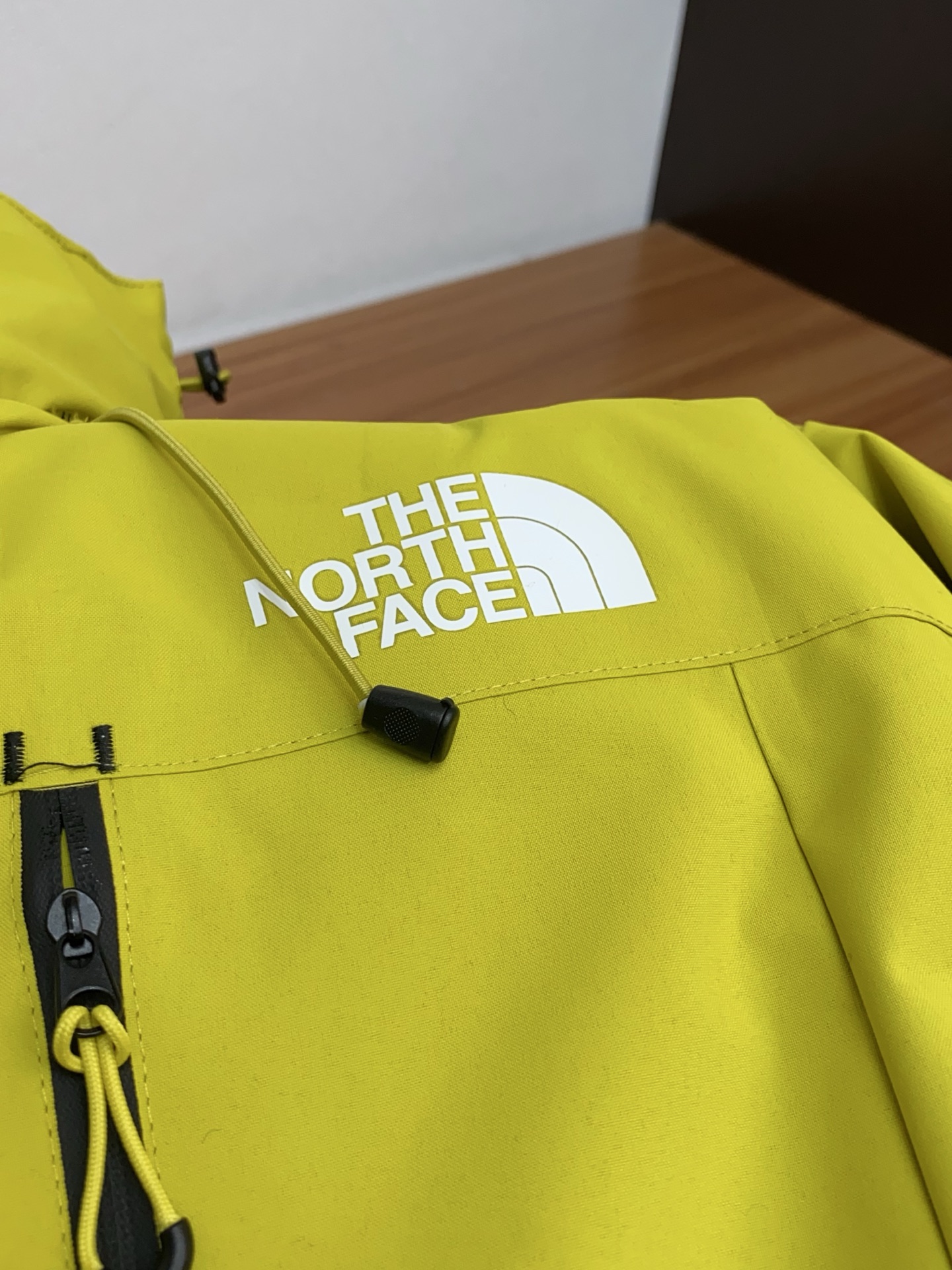 TheNorthFace北面冲锋衣2合1两件套户外徒步防风防水透汽外套+棉外套很推荐的一款户外冲锋衣版型