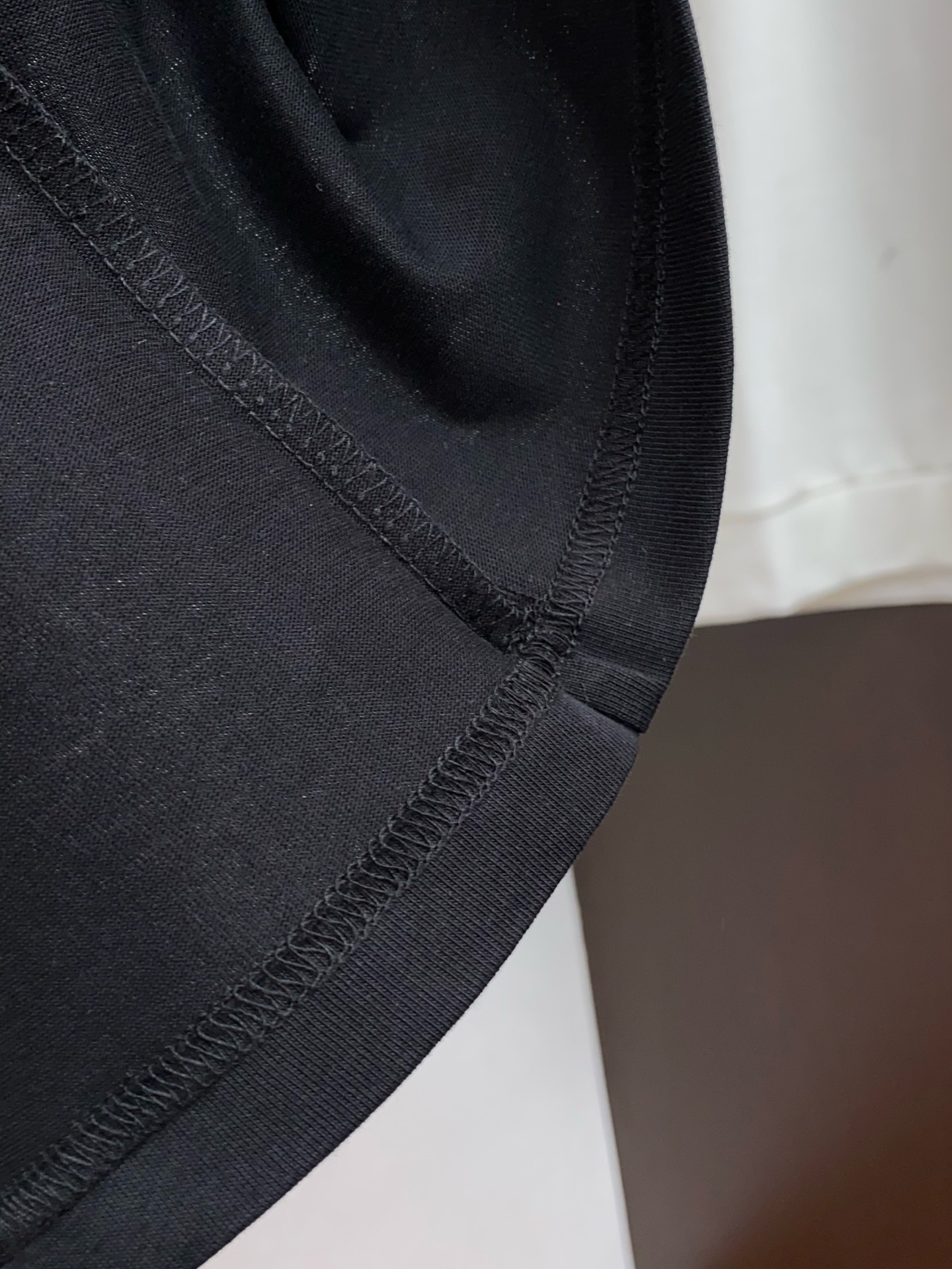 。🩵26SS春夏新款 纯棉质圆领短袖 男士基础款纯白专柜短袖T恤衫！贸易公司渠道稀出，同步官网发售！基础