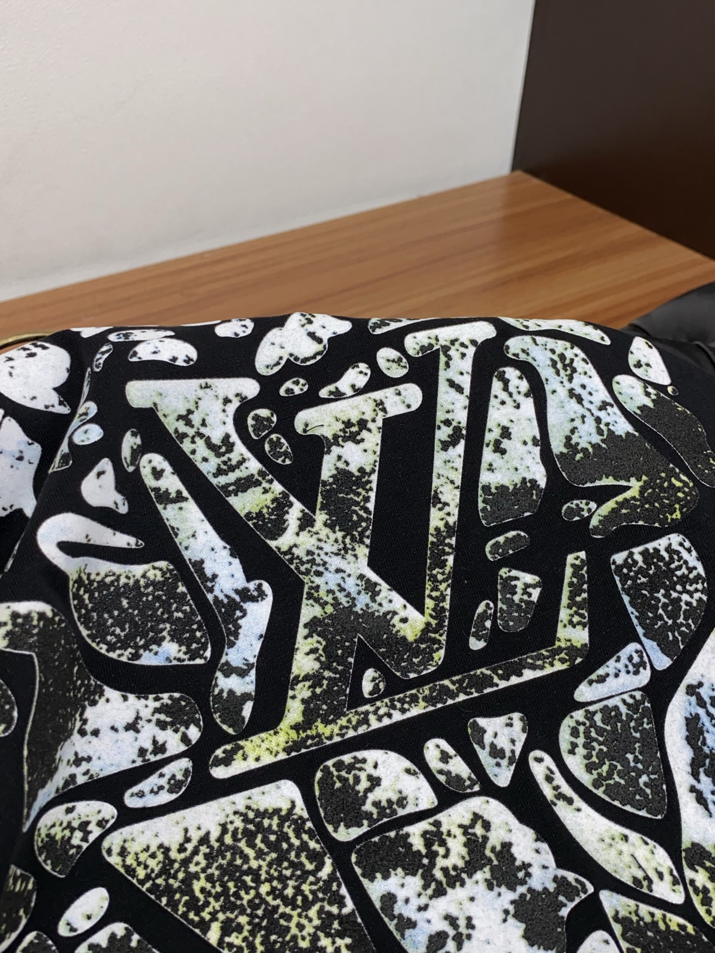 。🩵26SS春夏新款 纯棉质圆领短袖 男士基础款纯白专柜短袖T恤衫！贸易公司渠道稀出，同步官网发售！基础