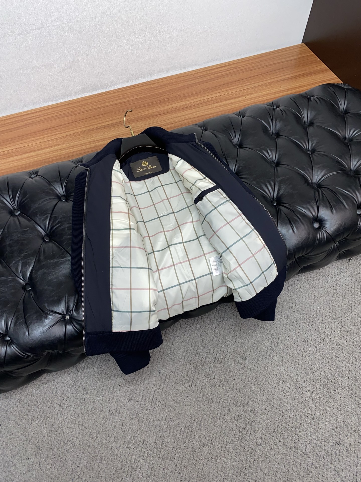 lp🆕 诺悠翩雅 秋冬最新原版 羽绒服内填充白鸭绒 ，回弹性与保暖性兼圣品！这款采用国内客供顶级的尼龙织