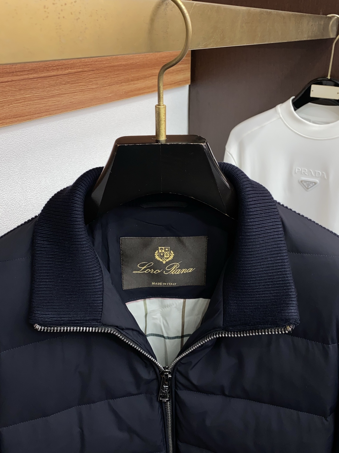 lp🆕 诺悠翩雅 秋冬最新原版 羽绒服内填充白鸭绒 ，回弹性与保暖性兼圣品！这款采用国内客供顶级的尼龙织