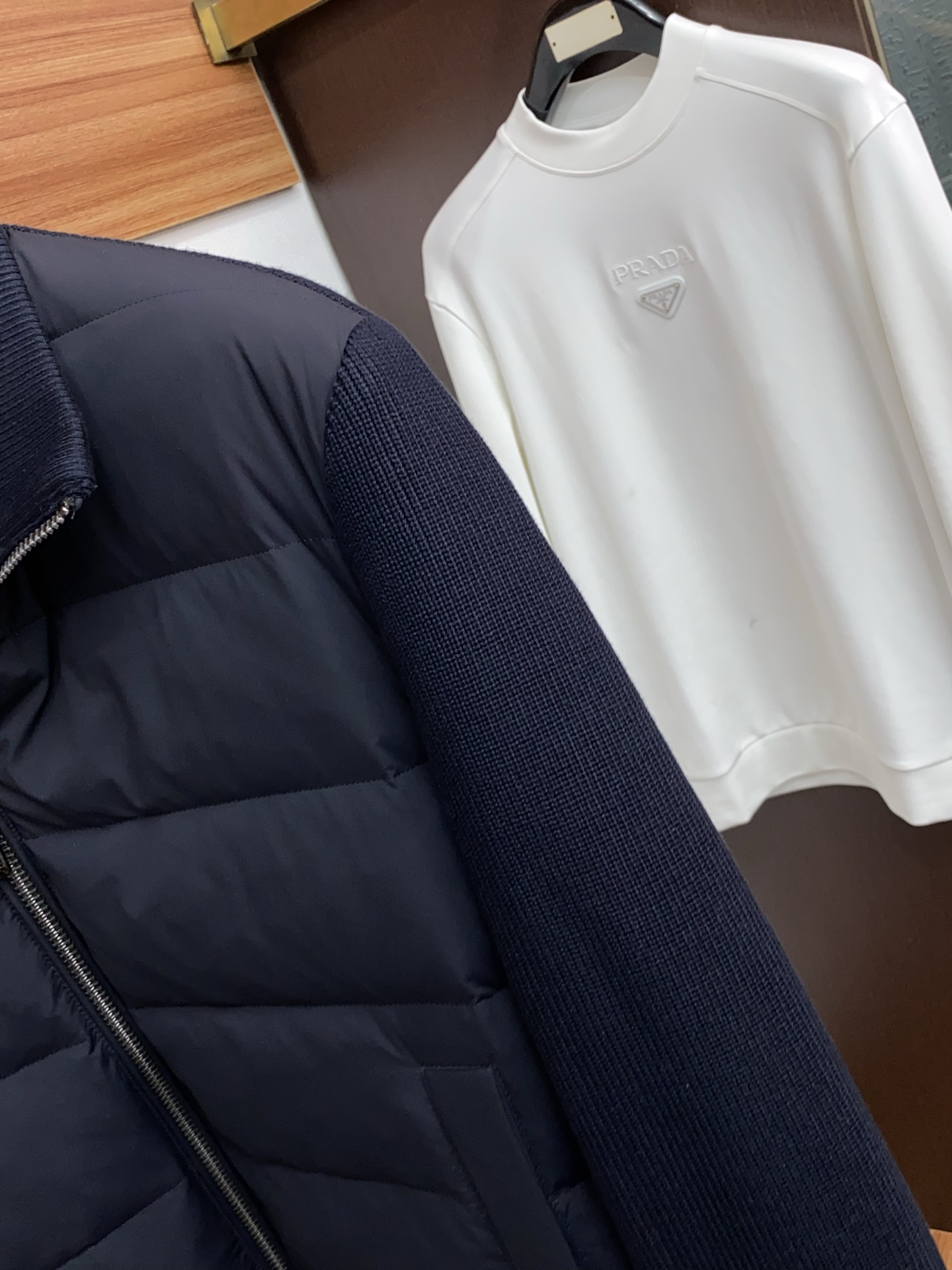 lp🆕 诺悠翩雅 秋冬最新原版 羽绒服内填充白鸭绒 ，回弹性与保暖性兼圣品！这款采用国内客供顶级的尼龙织