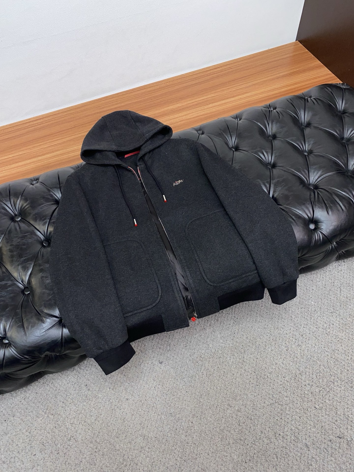 kiton 高端推荐牛货 2025秋冬款男士夹克外套 贵族血统 蓬松感十足 御寒神器 高端顶尖一线成衣，