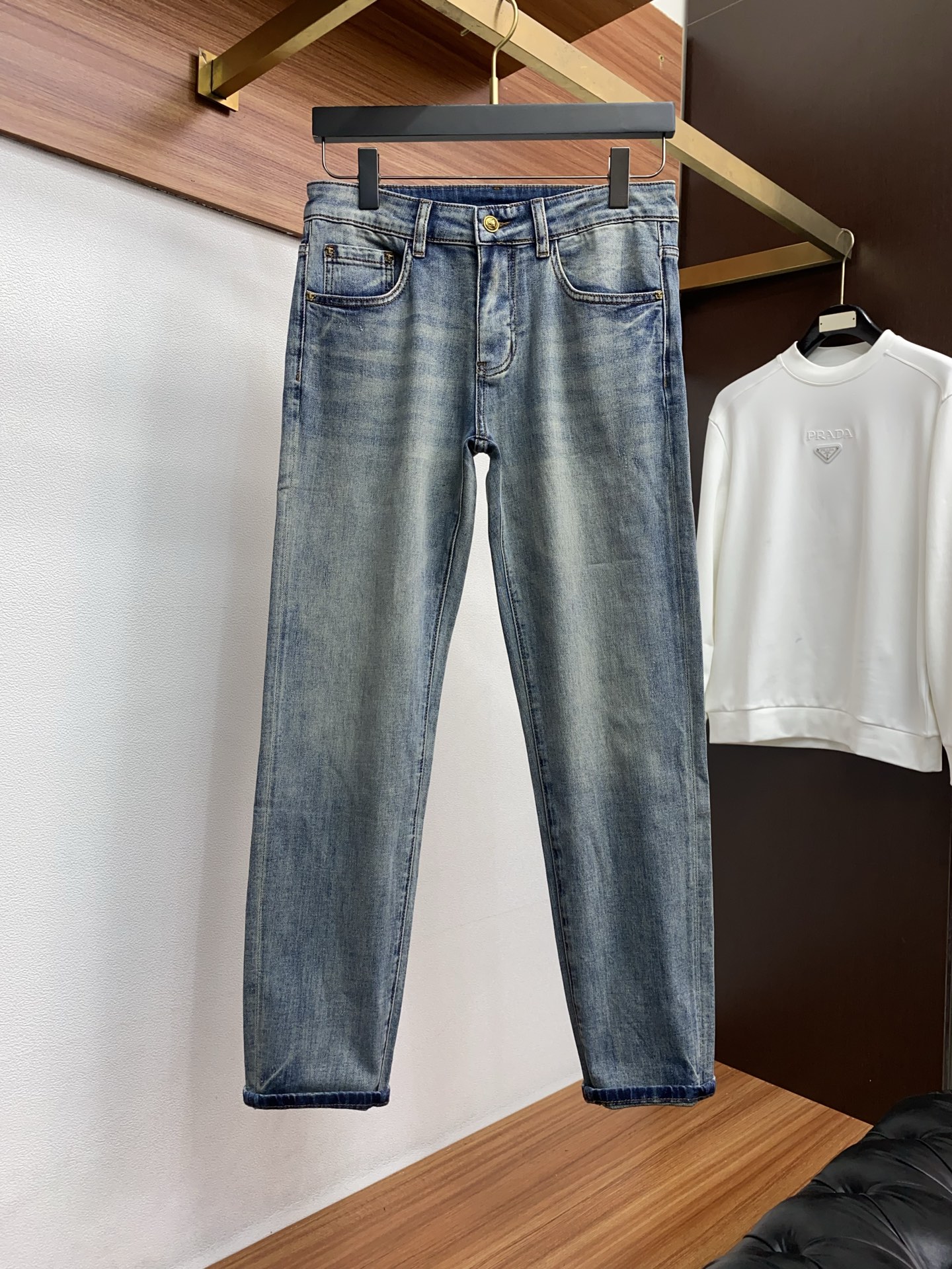 范思哲 高端定制、2026早春最新款牛仔裤 柜台同步发售 原版定制复刻 客供五金辅料 原单品质 进口牛仔