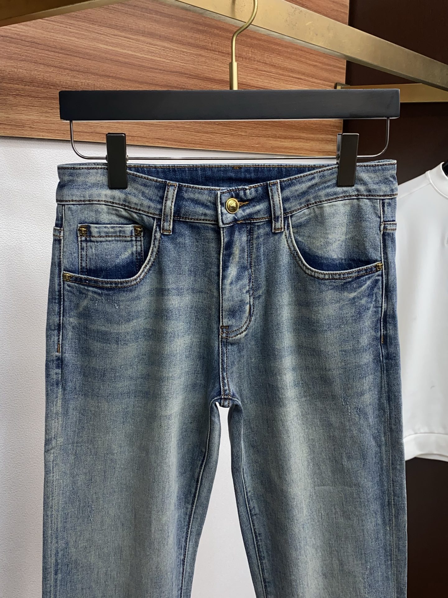 范思哲 高端定制、2026早春最新款牛仔裤 柜台同步发售 原版定制复刻 客供五金辅料 原单品质 进口牛仔