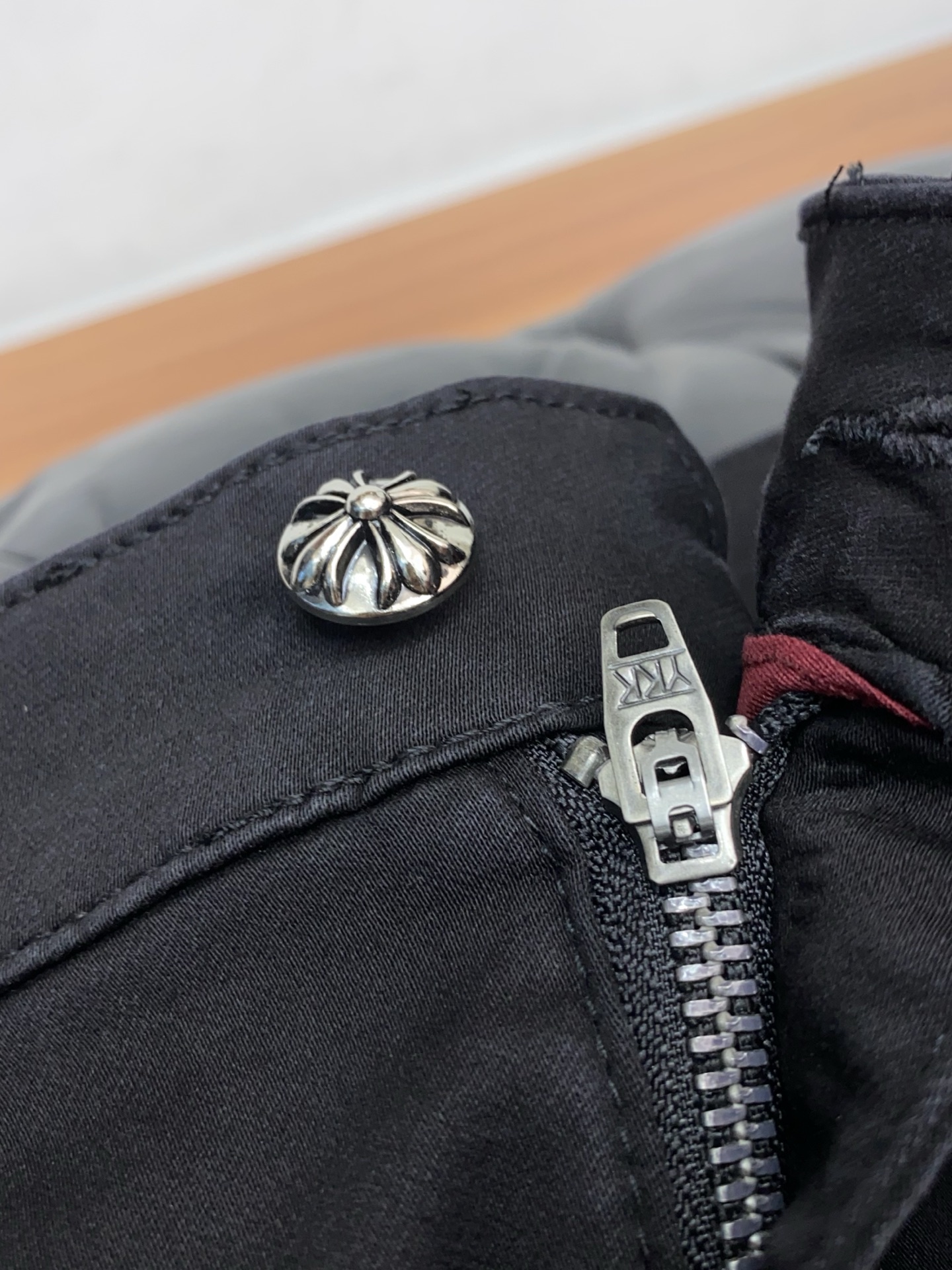 克罗心 高端定制、2026早春最新款牛仔裤 柜台同步发售 原版定制复刻 客供五金辅料 原单品质 进口牛仔