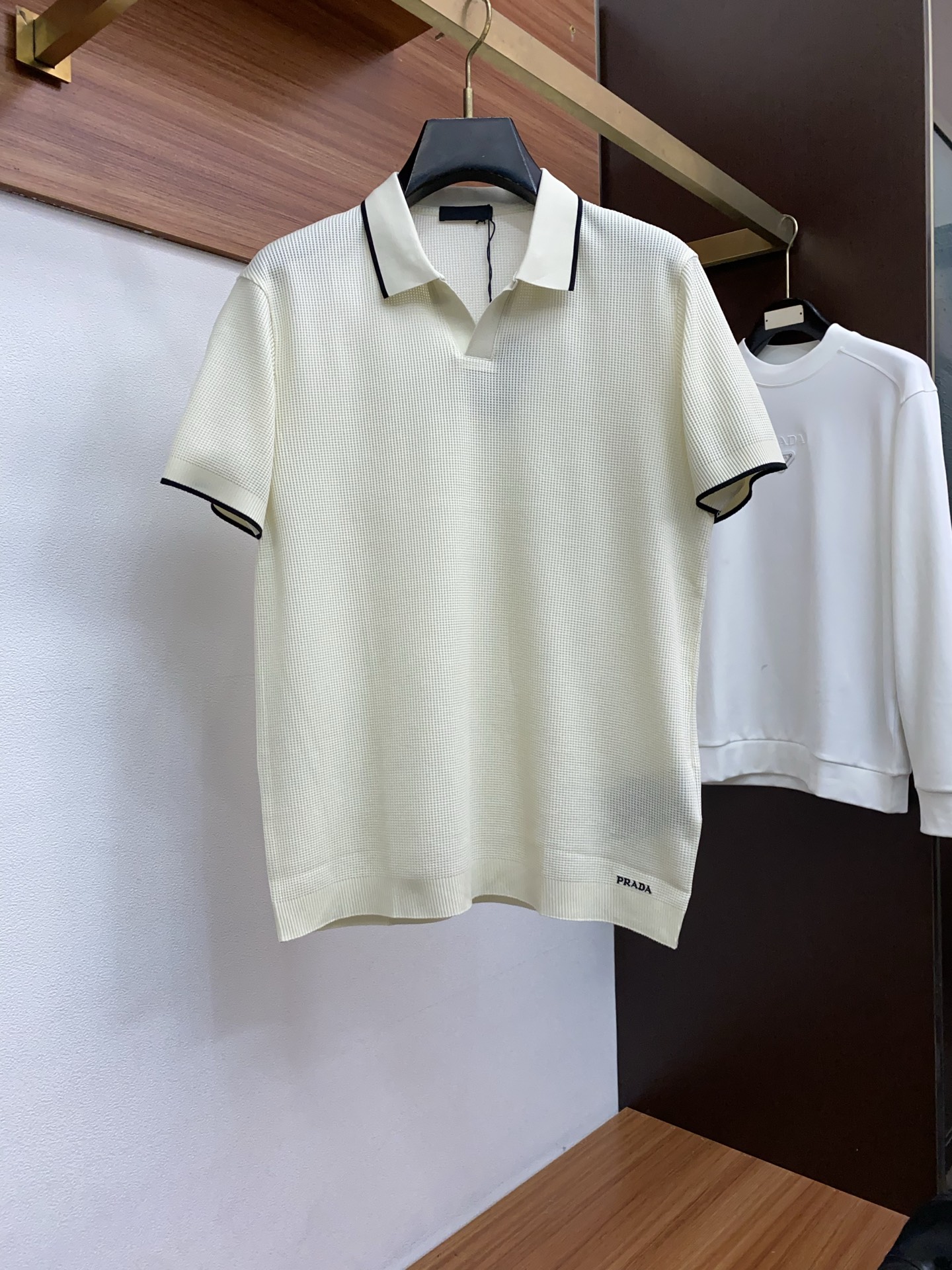 프라다 카라 폴로셔츠 남성 1269 Prada T Shirt